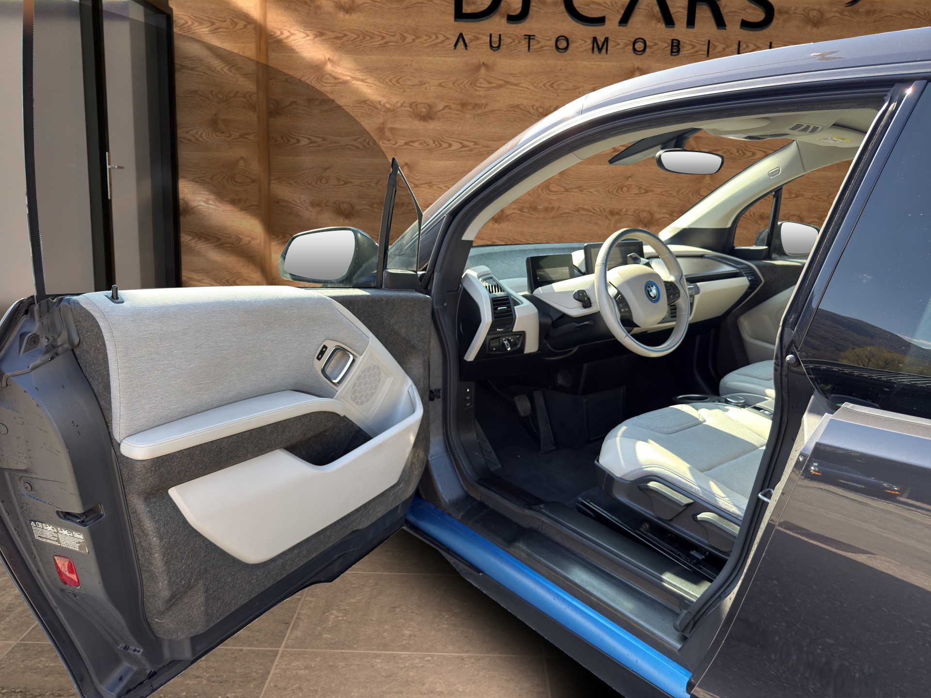 BMW i3 (60Ah) Range Extender-image-12