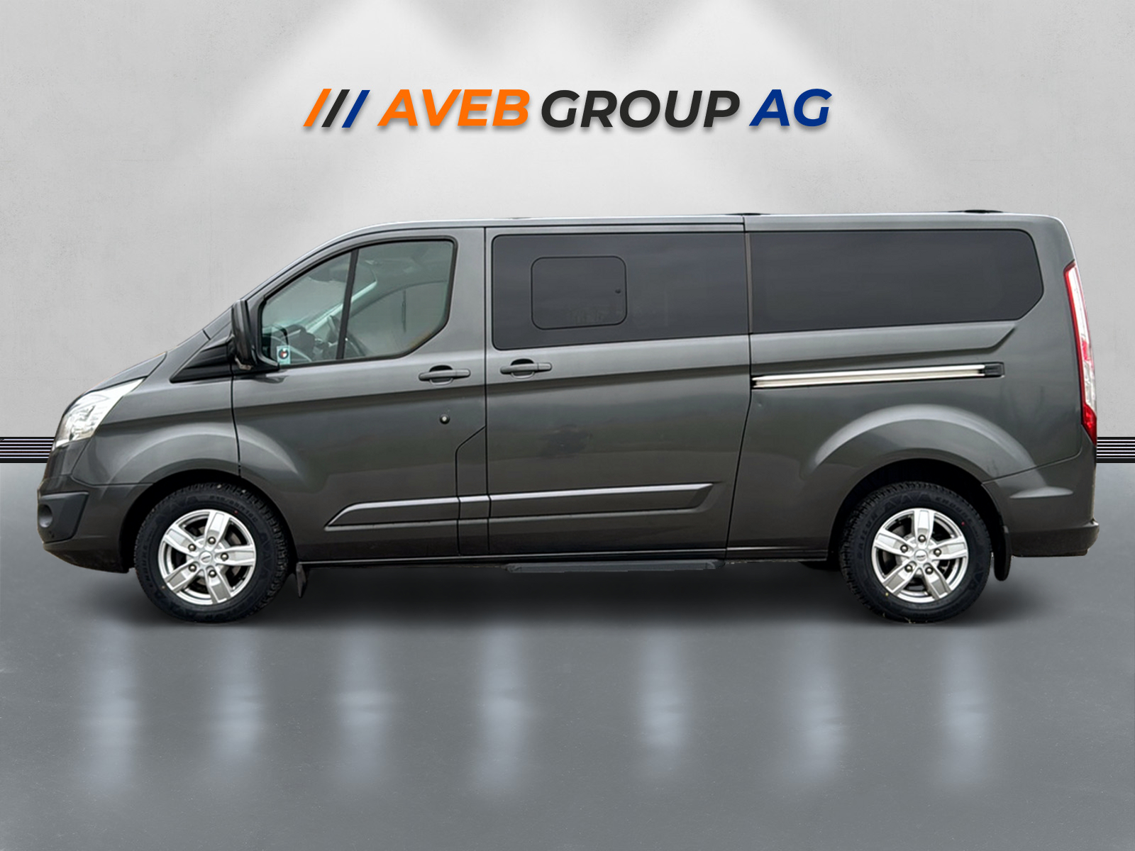 FORD Tourneo Custom 310 L2H1 Titanium SelectShift A-showroom-element-3
