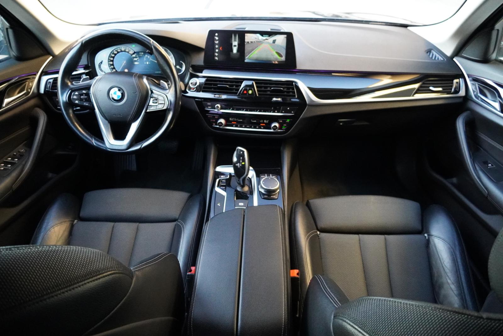 BMW 520d xDrive Touring Sport Line Steptronic-image-9