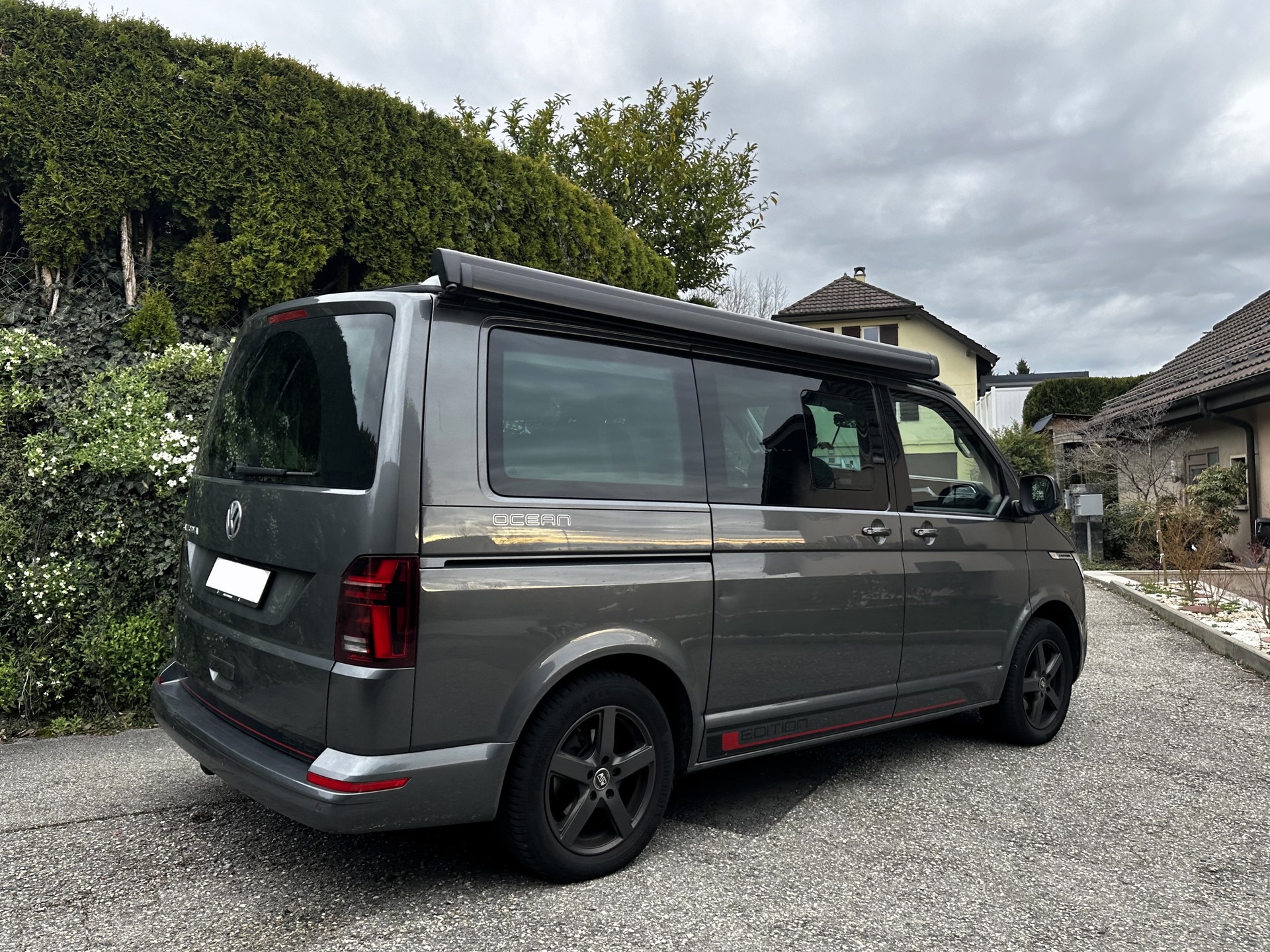 VW T6.1 California 2.0 TDI Ocean DSG-showroom-element-1