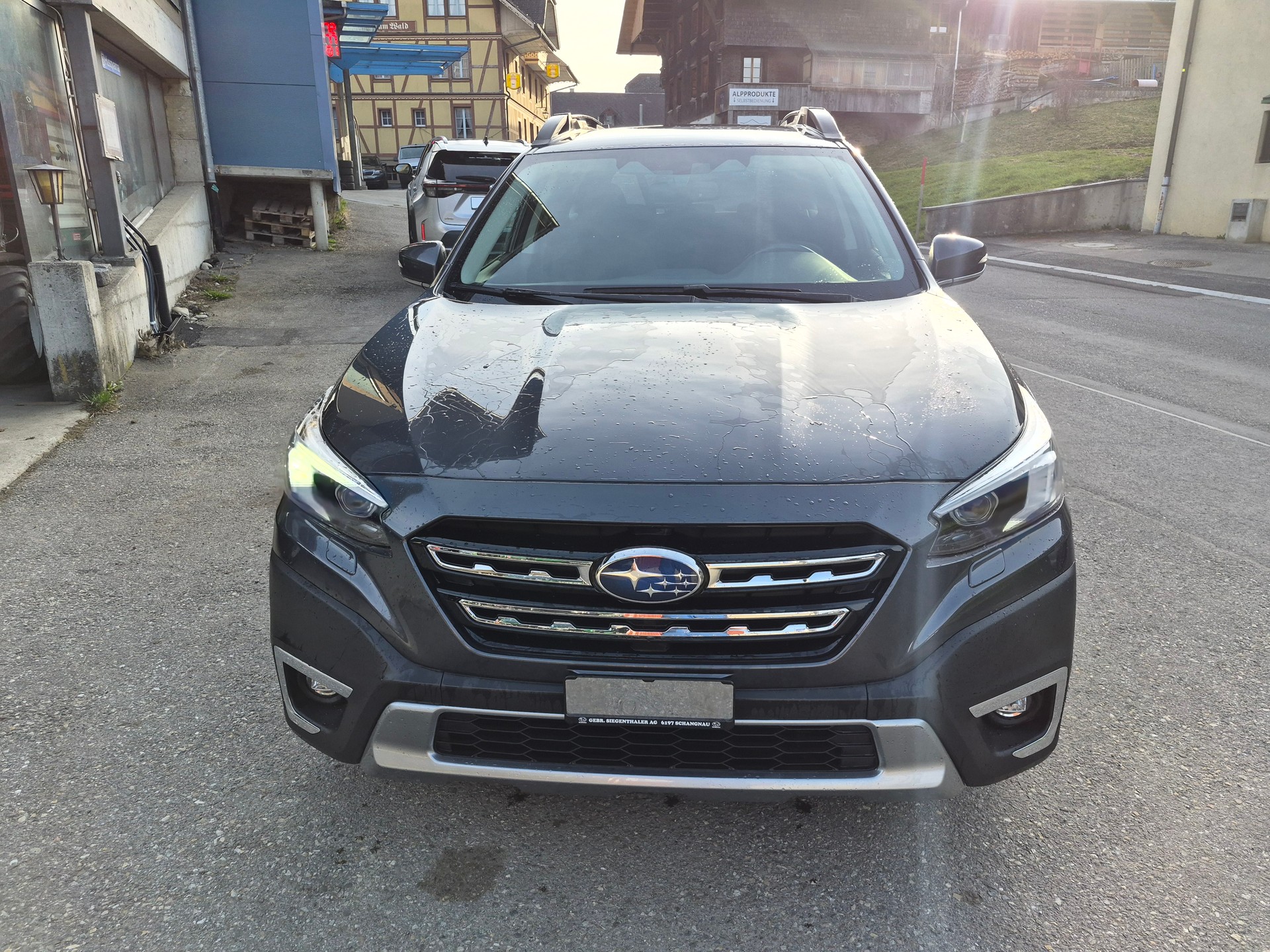 SUBARU Outback 2.5i Swiss Plus AWD Lineartronic-showroom-element-1