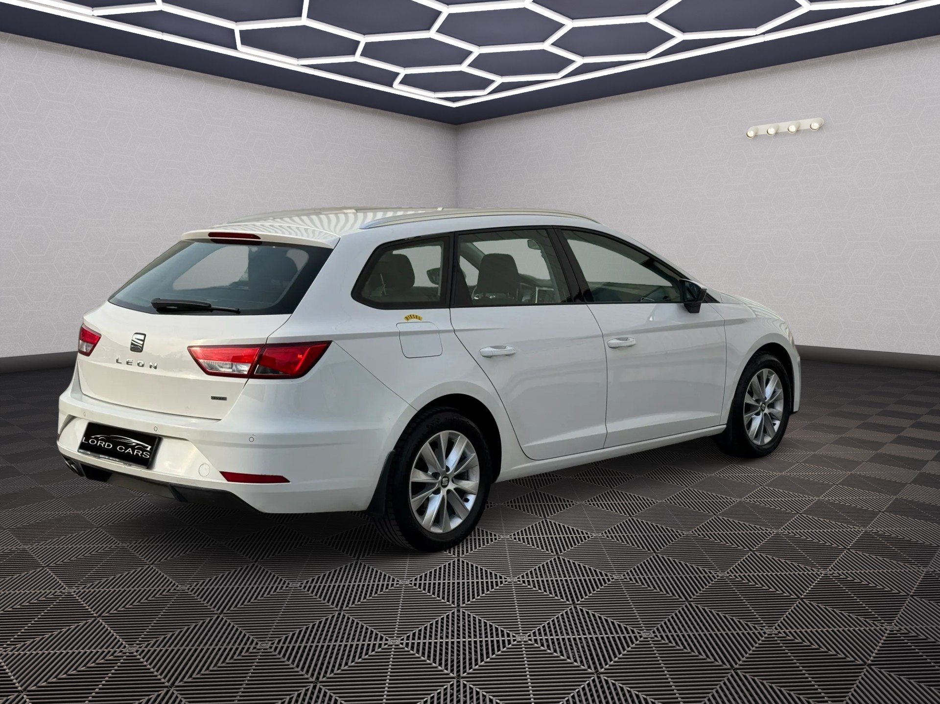SEAT Leon ST 1.6 TDI CR Style 4Drive-showroom-element-3