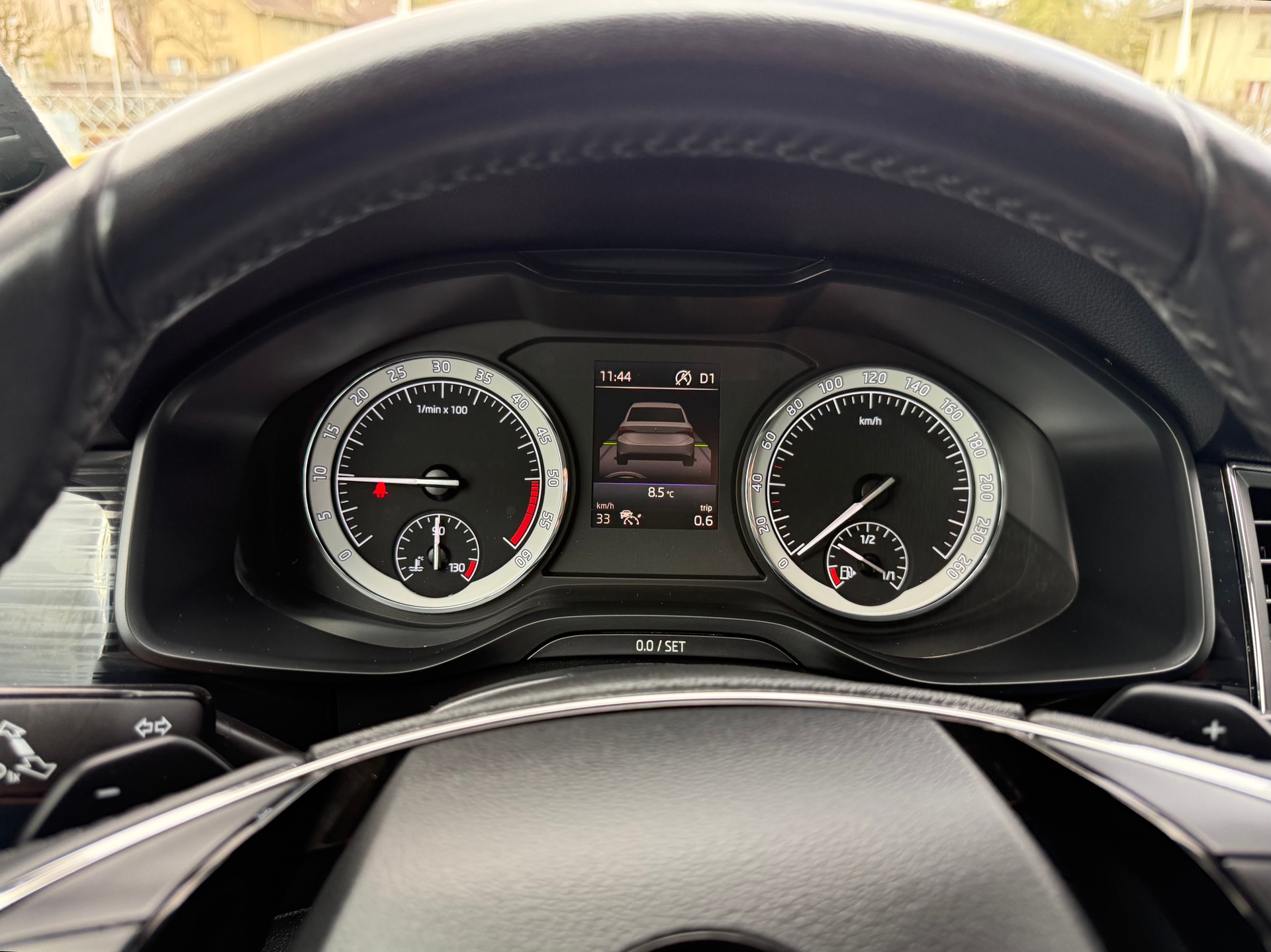 SKODA Kodiaq 2.0 TDI CR Ambition 4x4 DSG-image-11