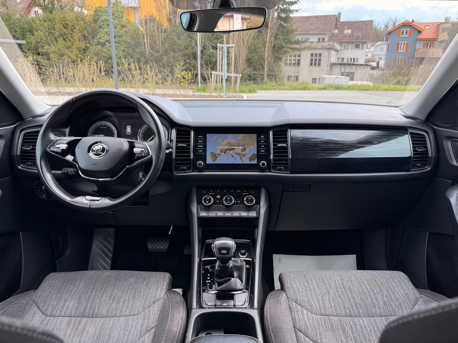 SKODA Kodiaq 2.0 TDI CR Ambition 4x4 DSG-image-6