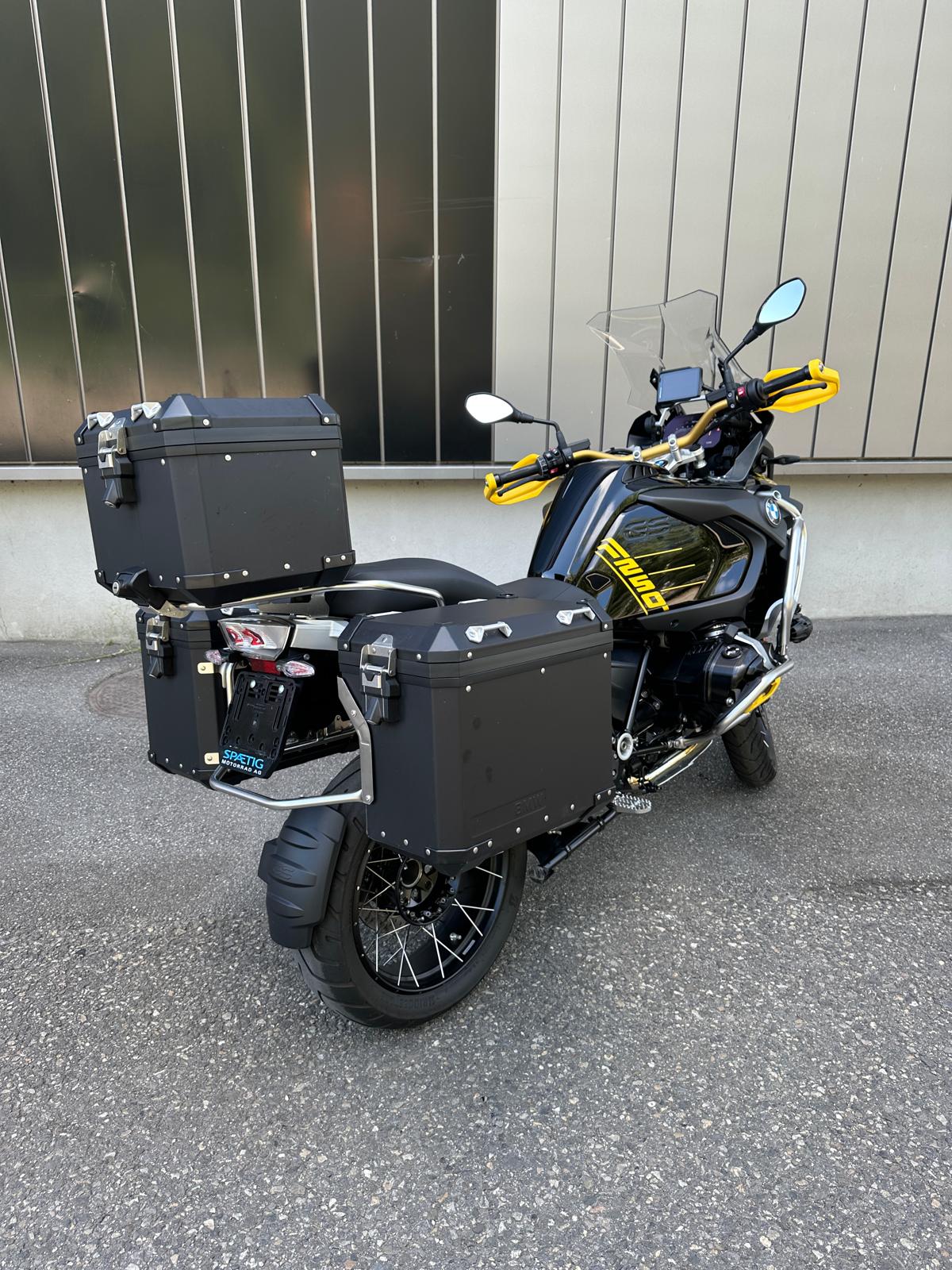 BMW R 1250 GS Adventure-image-2