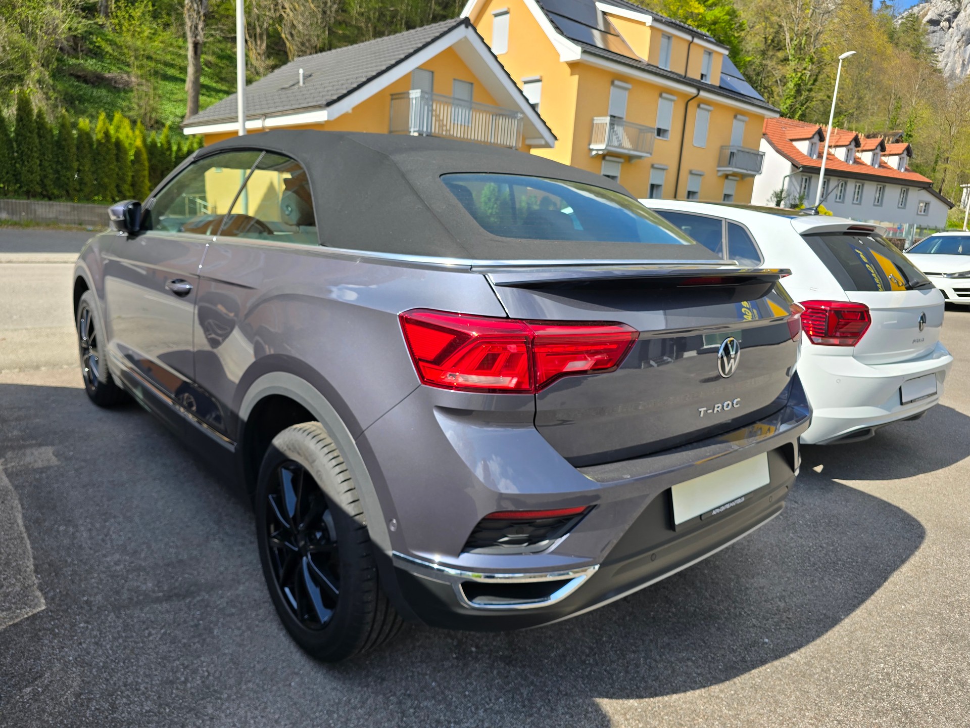 VW T-Roc Cabriolet 1.5 TSI EVO Advance DSG-image-3