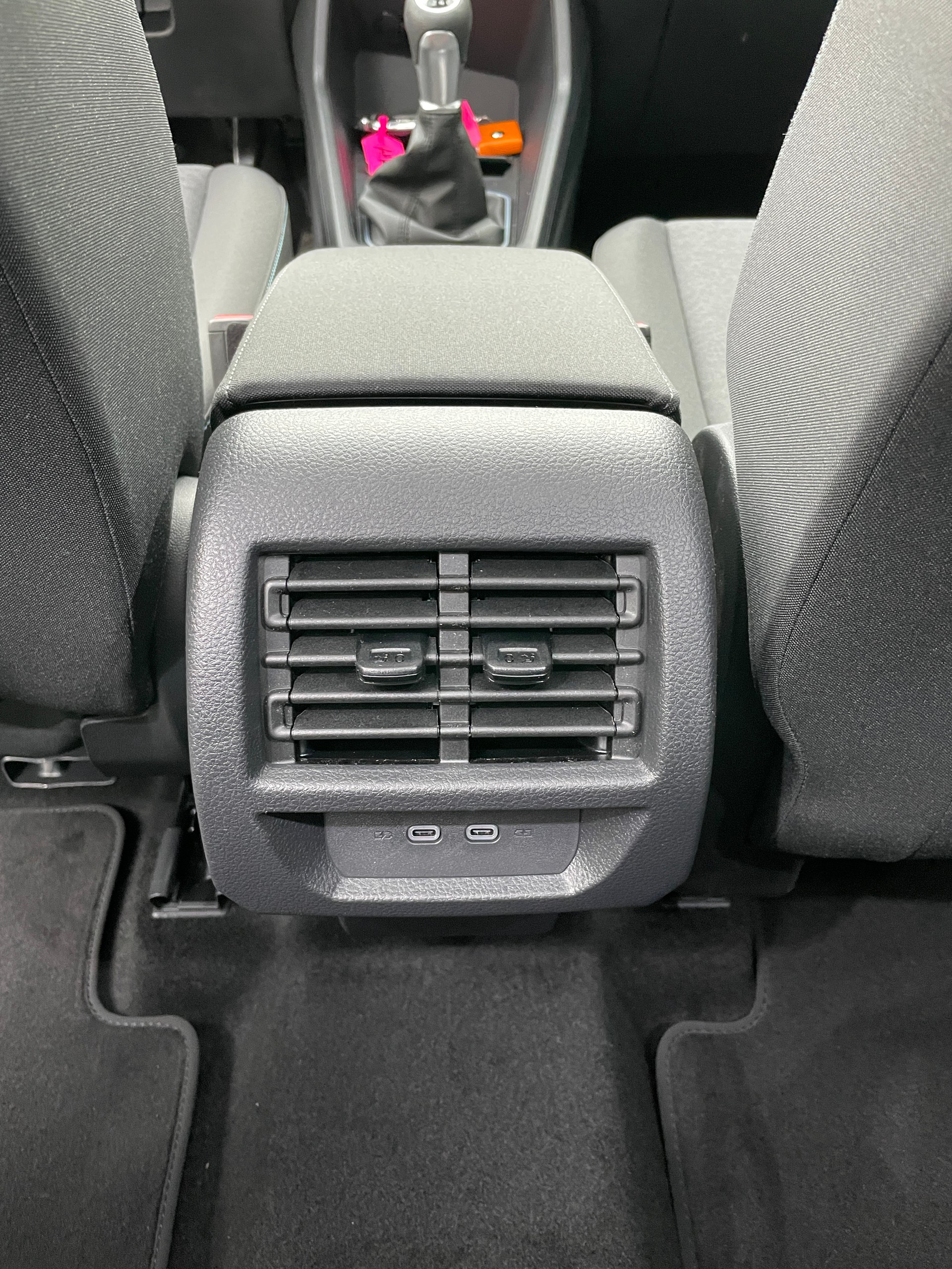 FORD Grand Tourneo Connect Active, ALLRAD, 7-Sitze-image-17