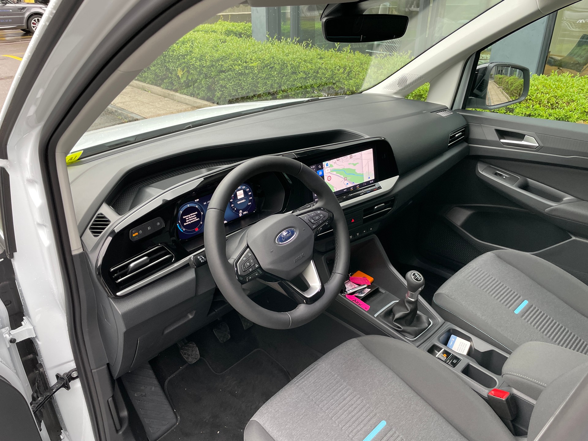 FORD Grand Tourneo Connect Active, ALLRAD, 7-Sitze-image-8