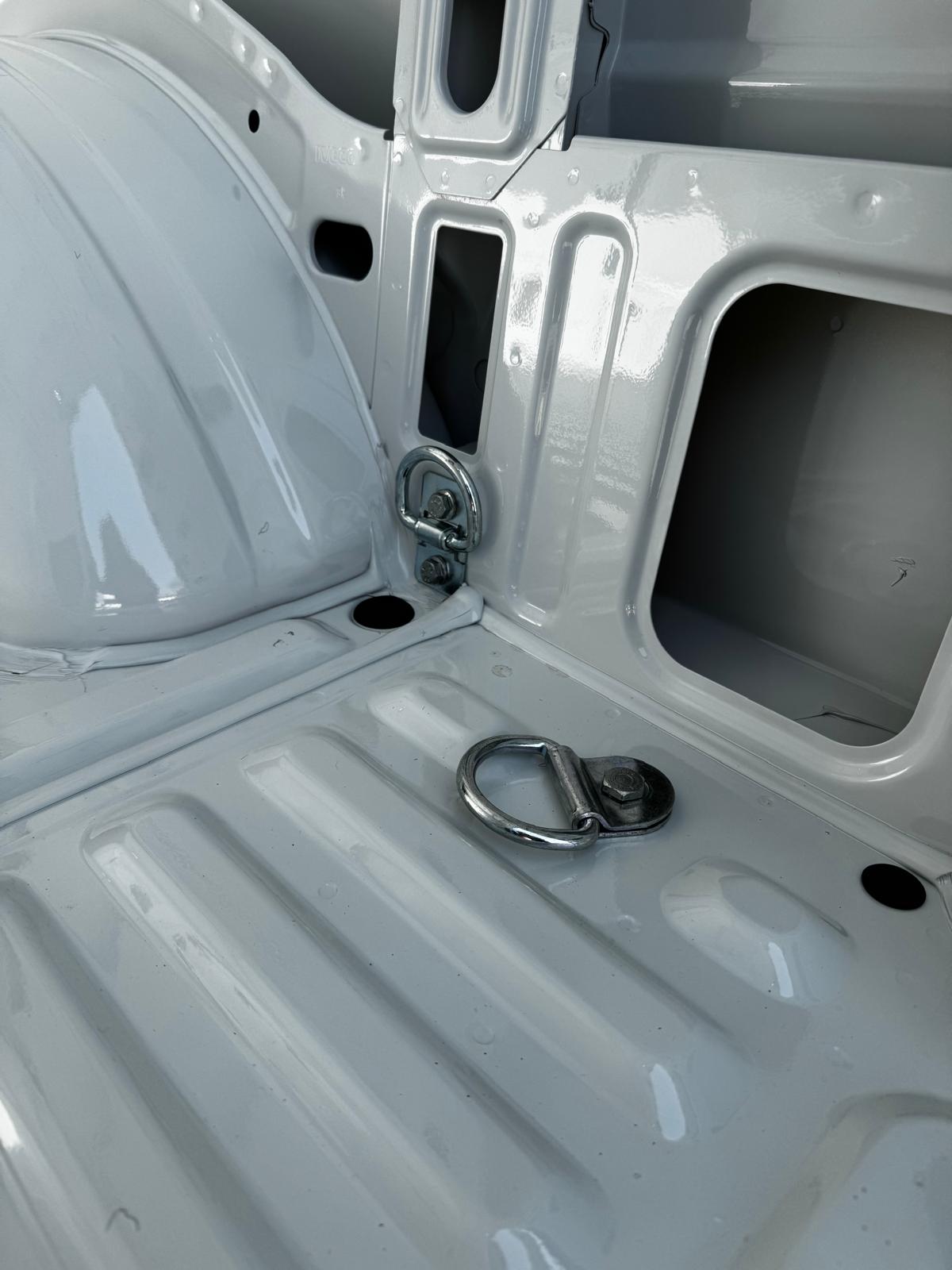 IVECO 35S16B A8 3520 VAN-image-10