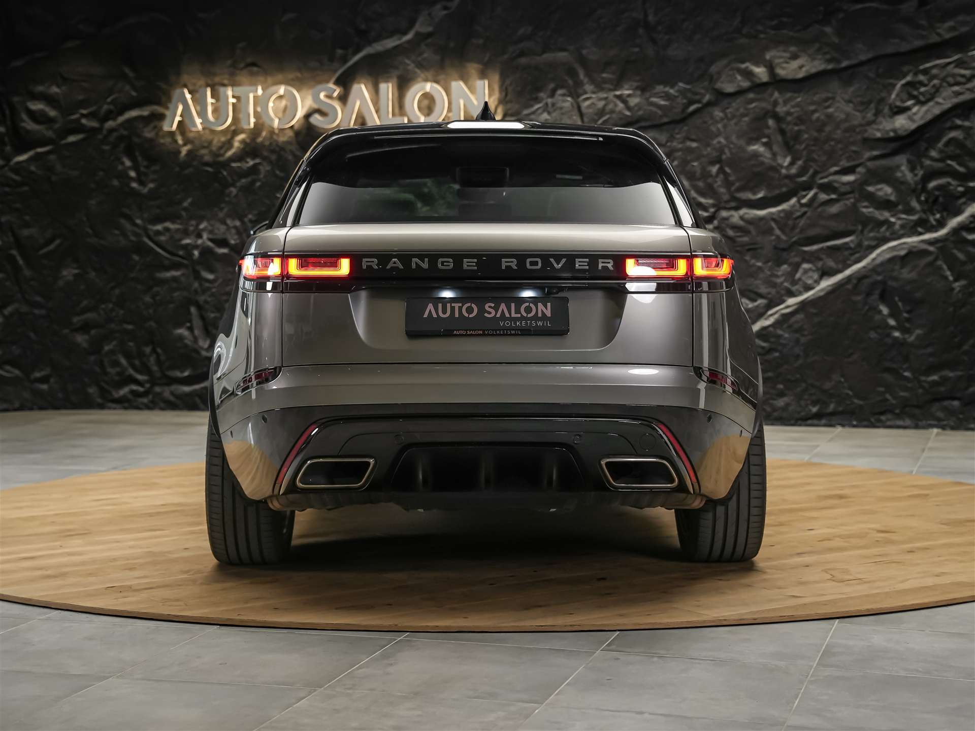 LAND ROVER Range Rover Velar 3.0 V6 R-Dynamic HSE *First Edition*Massage*Panorama*360°Kamera*Sitzbelüftung*-showroom-element-3