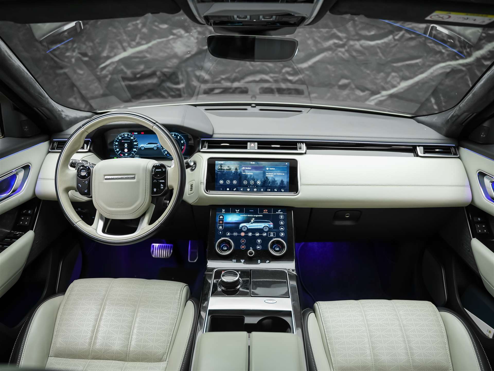 LAND ROVER Range Rover Velar 3.0 V6 R-Dynamic HSE *First Edition*Massage*Panorama*360°Kamera*Sitzbelüftung*-image-20