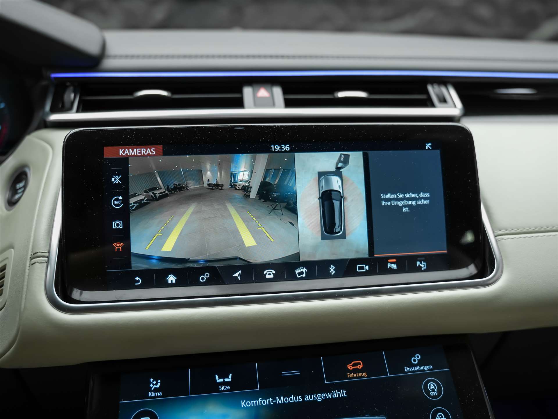 LAND ROVER Range Rover Velar R-Dynamic P 380 HSE *First Edition*Massage*Panorama*360°Kamera*Sitzbelüftung*-image-38
