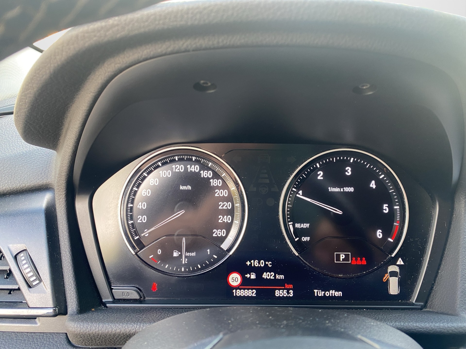 BMW 216d Gran Tourer DKG Luxury Line-image-8