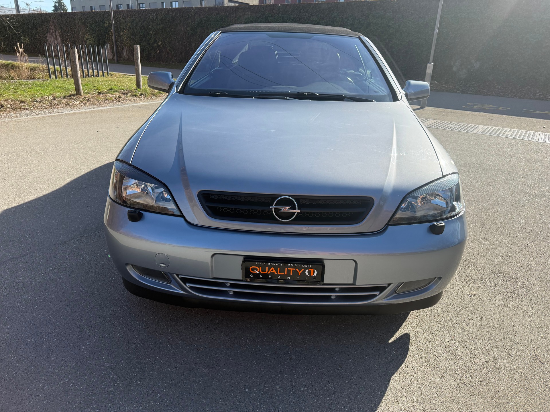OPEL Astra Cabriolet 2.2i 16V Linea Rossa-showroom-element-2