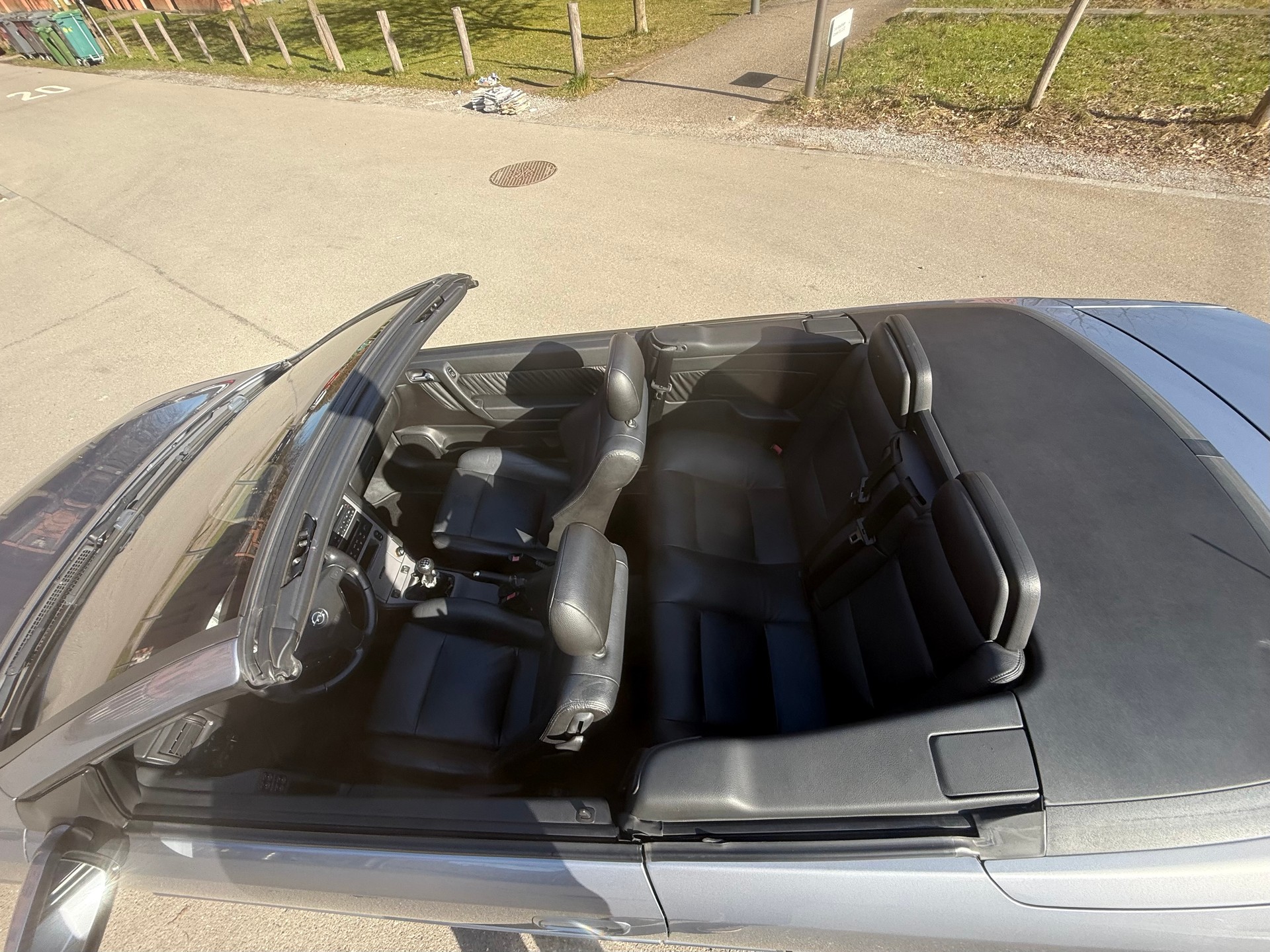 OPEL Astra Cabriolet 2.2i 16V Linea Rossa-image-21