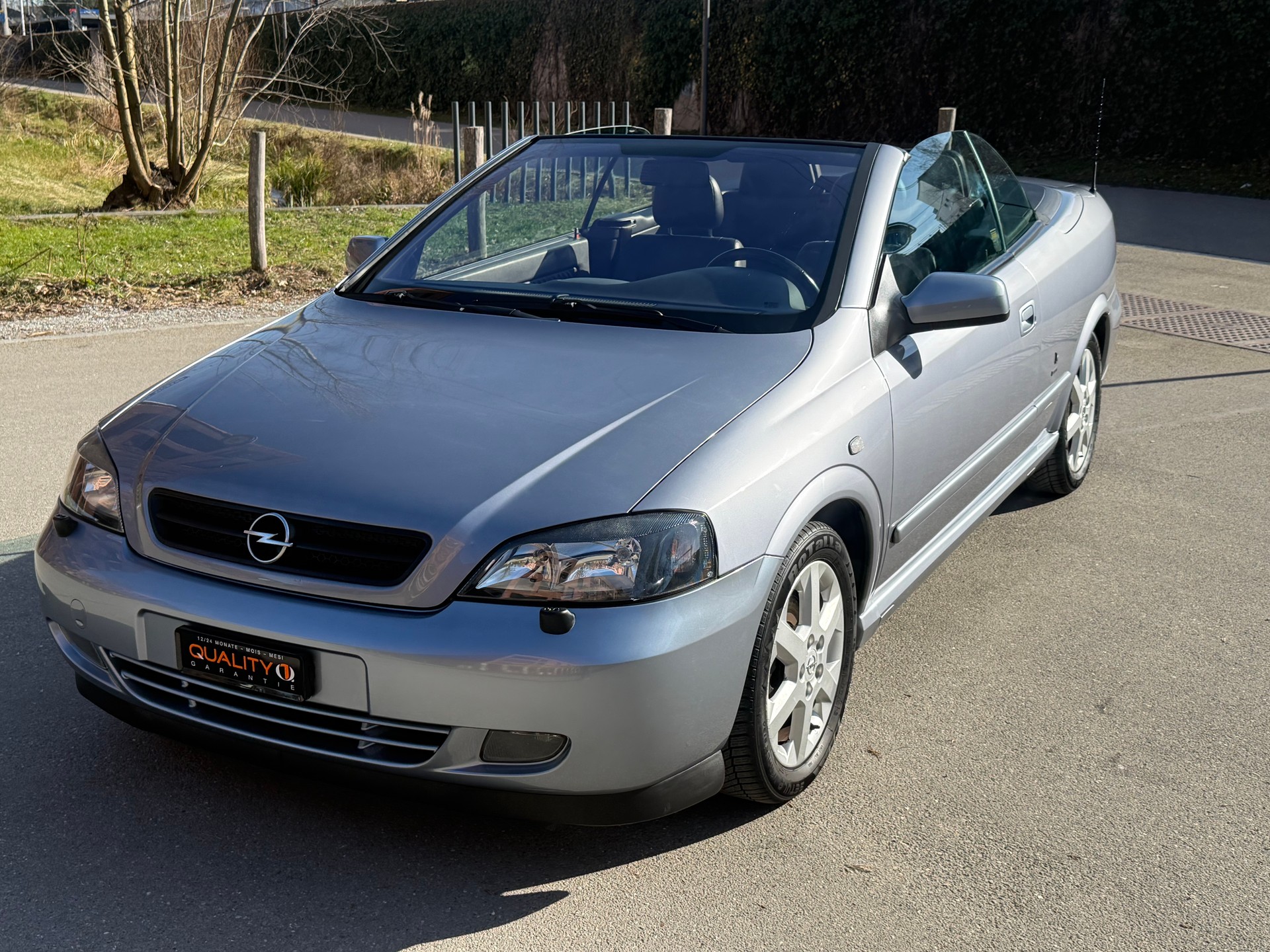 OPEL Astra Cabriolet 2.2i 16V Linea Rossa-image-12