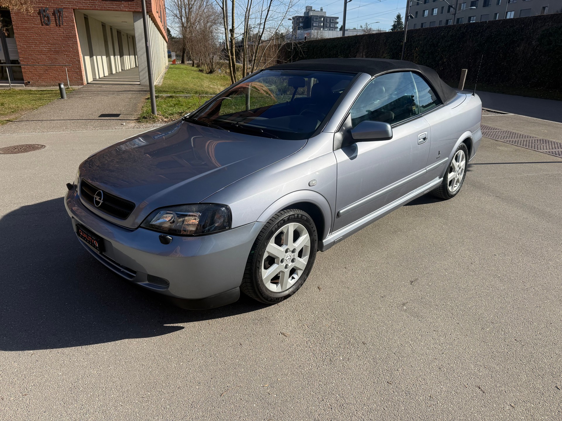 OPEL Astra Cabriolet 2.2i 16V Linea Rossa