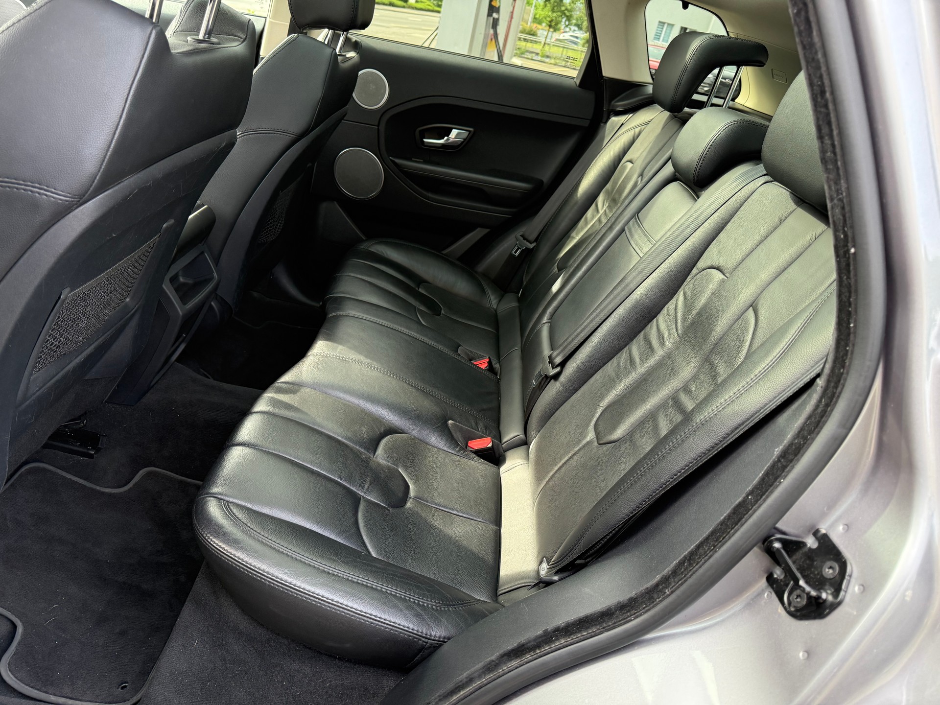 LAND ROVER Range Rover Evoque 2.2 TD4 Dynamic AT6-image-10