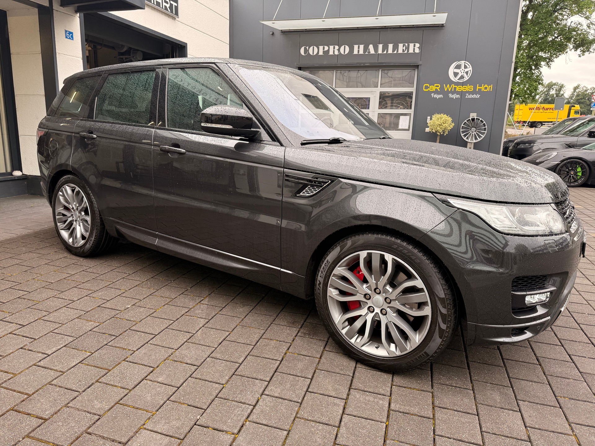 LAND ROVER Range Rover Sport 3.0 SDV6 Autobiography Automatic-image-5