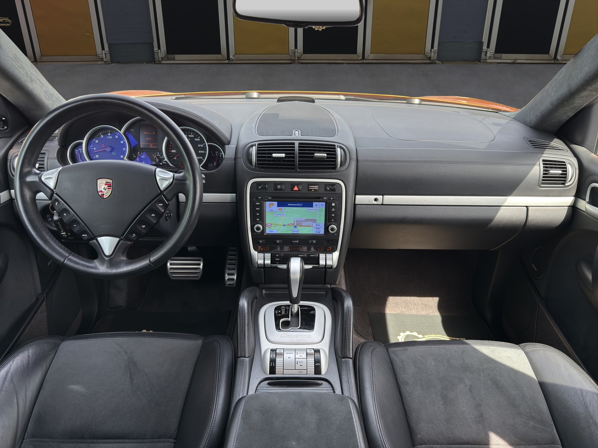 PORSCHE Cayenne 4.8 V8 GTS Tiptronic-image-10