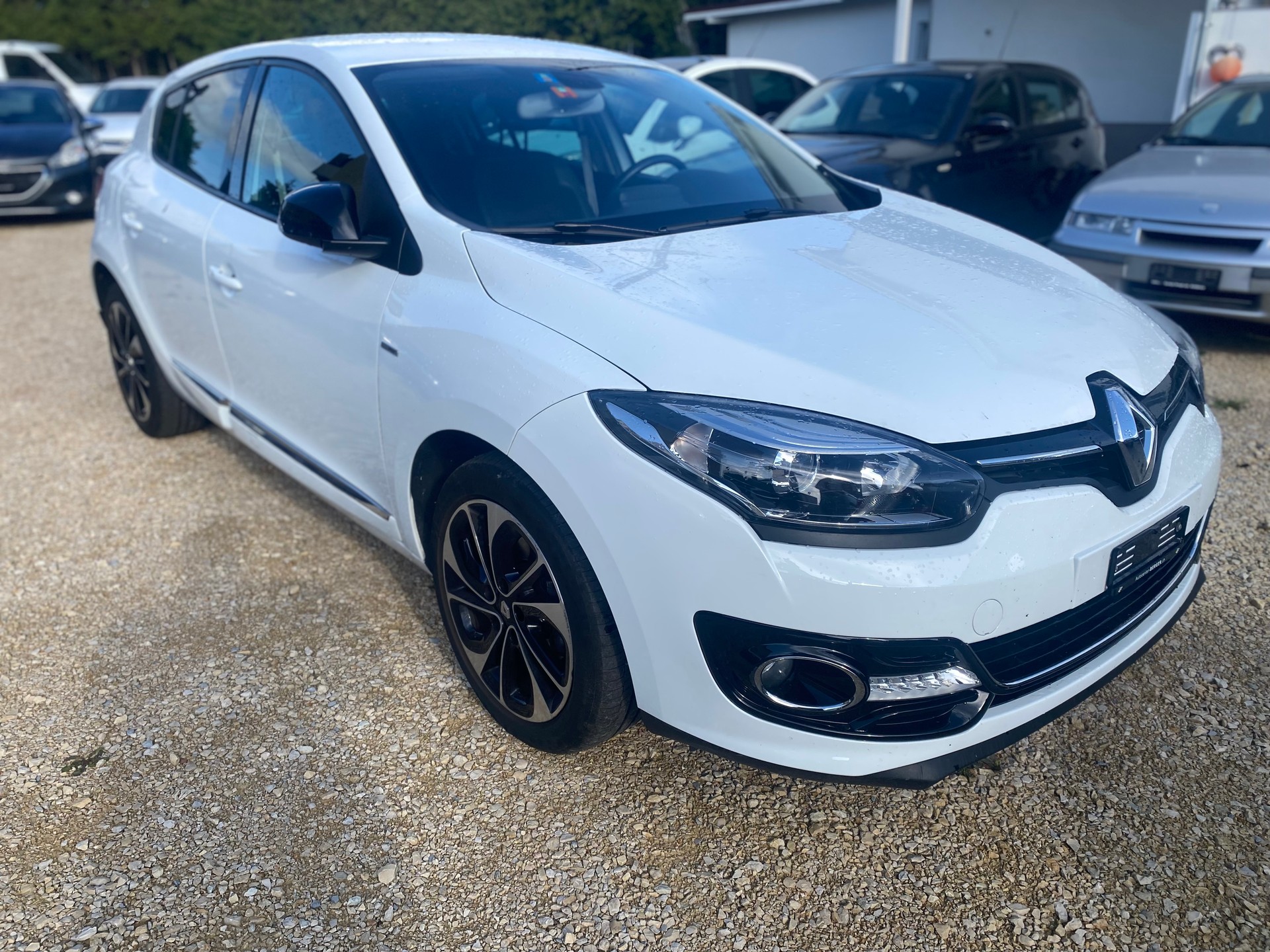 RENAULT Mégane 1.2 16V Turbo Bose EDC-image-2