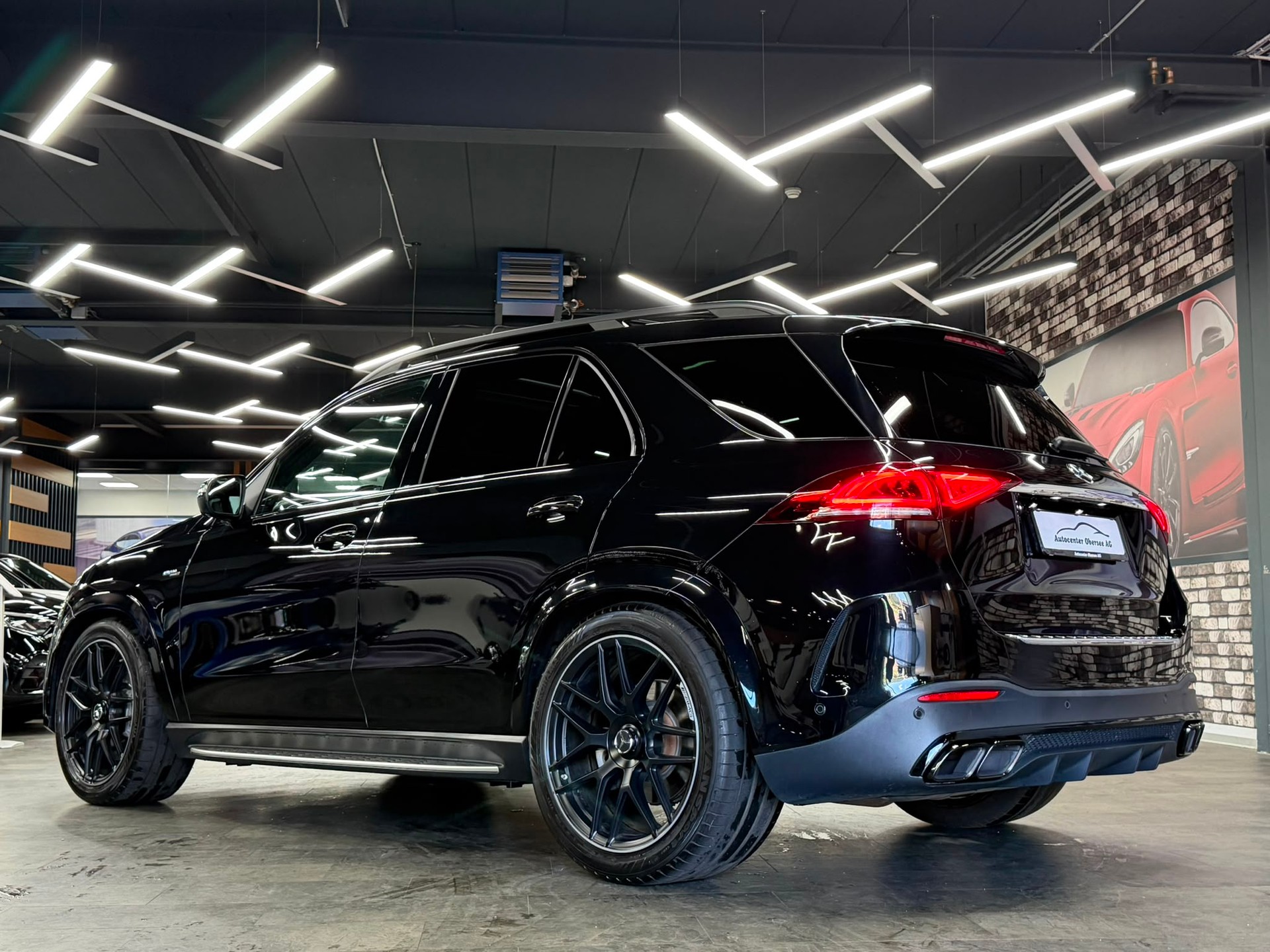 MERCEDES-BENZ MERCEDES-BENZ GLE 53 AMG 4Matic Limited All Black Performance 9G-Speedshift-image-3