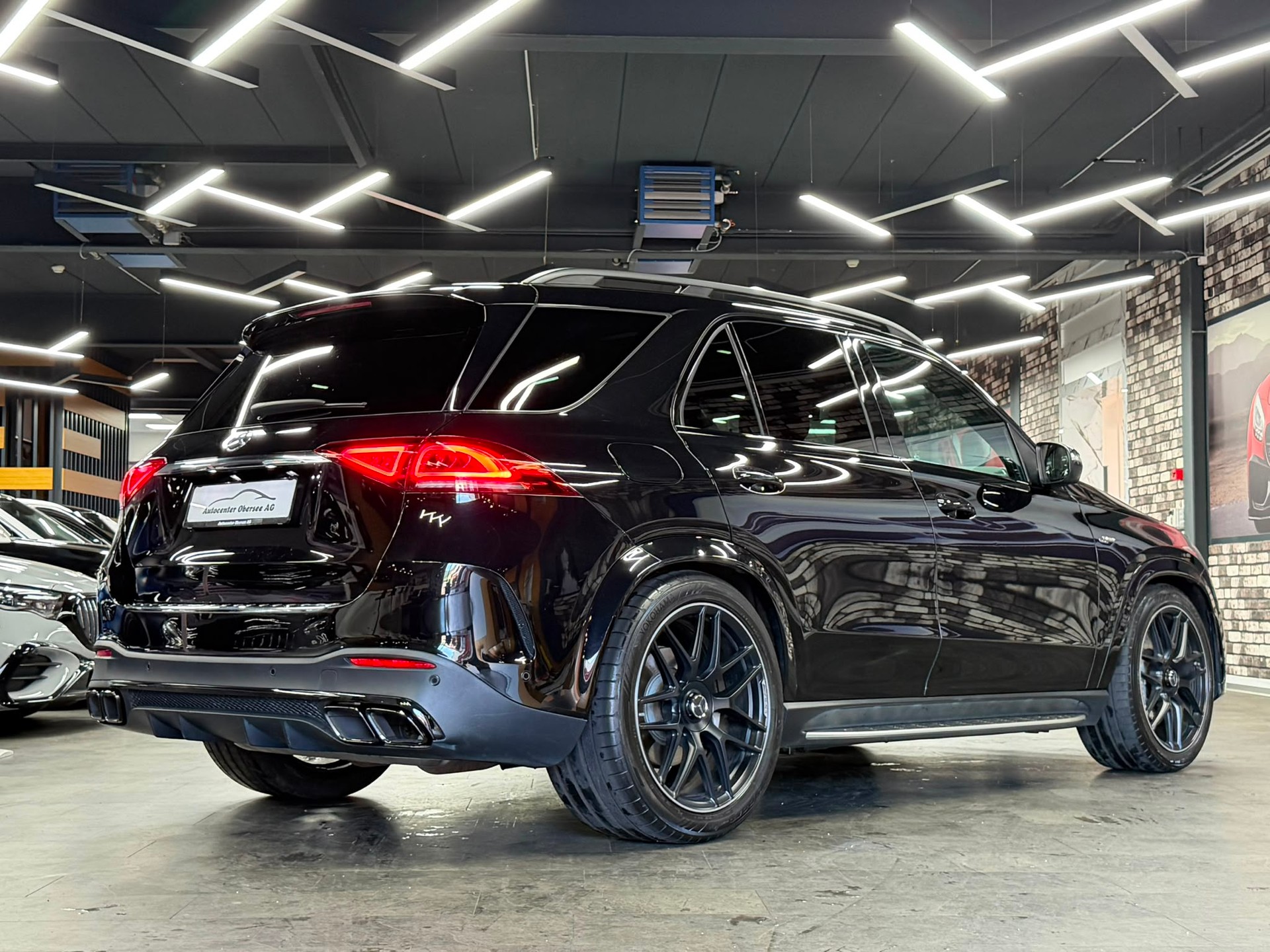 MERCEDES-BENZ MERCEDES-BENZ GLE 53 AMG 4Matic Limited All Black Performance 9G-Speedshift-image-4