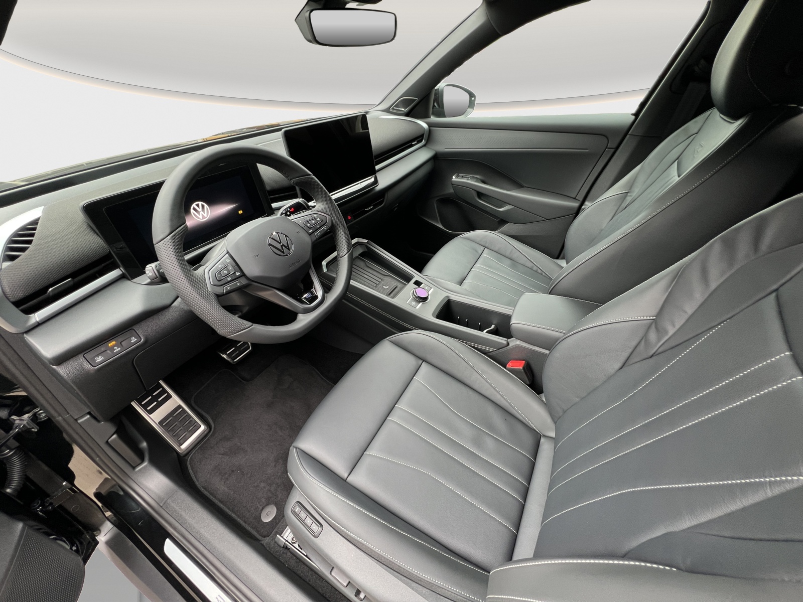 VW T-Roc 1.5 eTSI mHEV R-Line DSG-image-8