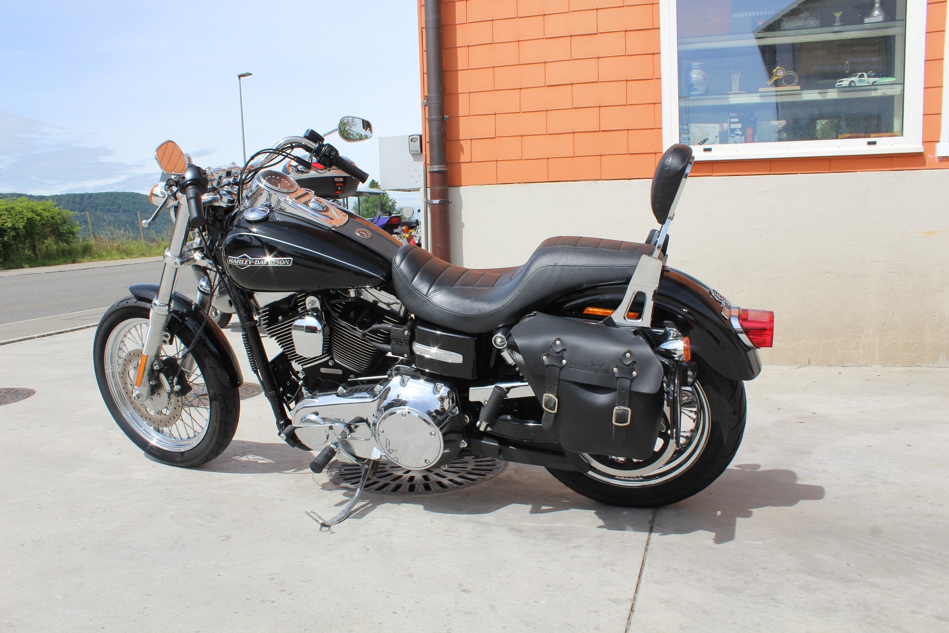 HARLEY-DAVIDSON FXDCI Dyna Super Glide Custom ABS-image-6