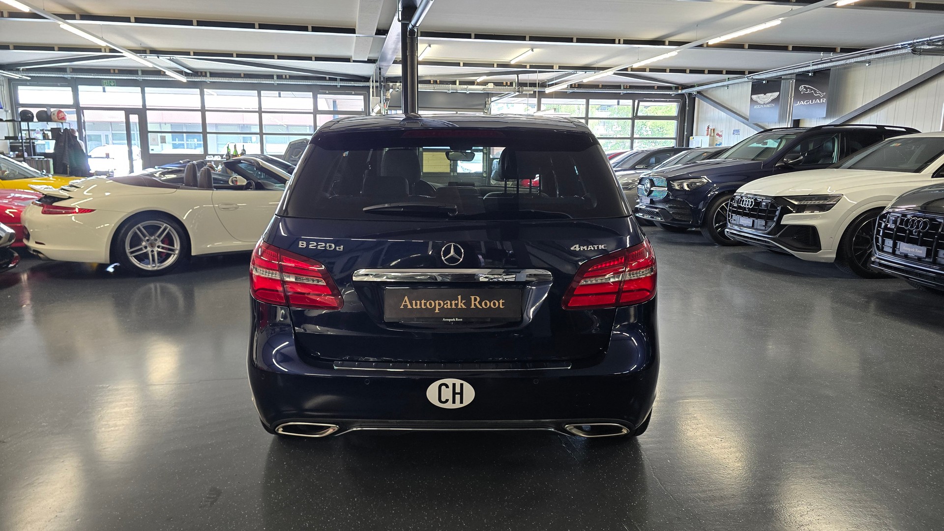 MERCEDES-BENZ B 220 CDI Swiss Star Edition Style 4Matic 7G-DCT-image-6