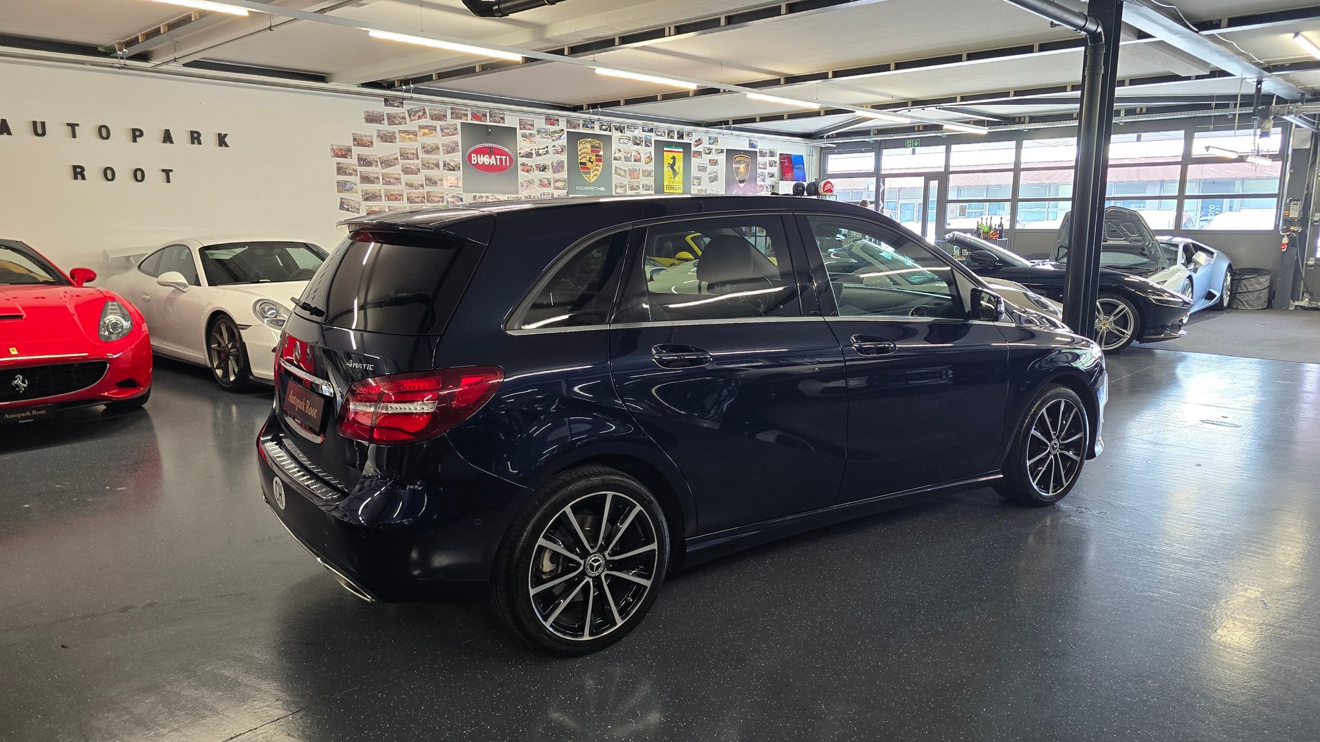 MERCEDES-BENZ B 220 CDI Swiss Star Edition Style 4Matic 7G-DCT-image-5