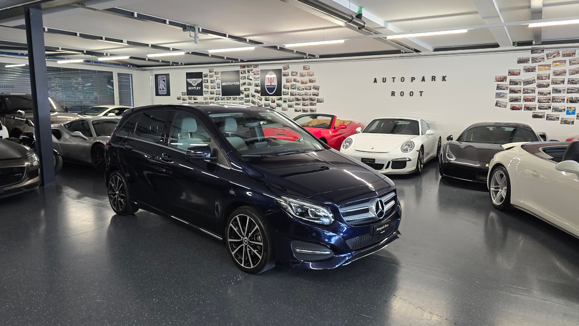 MERCEDES-BENZ B 220 CDI Swiss Star Edition Style 4Matic 7G-DCT