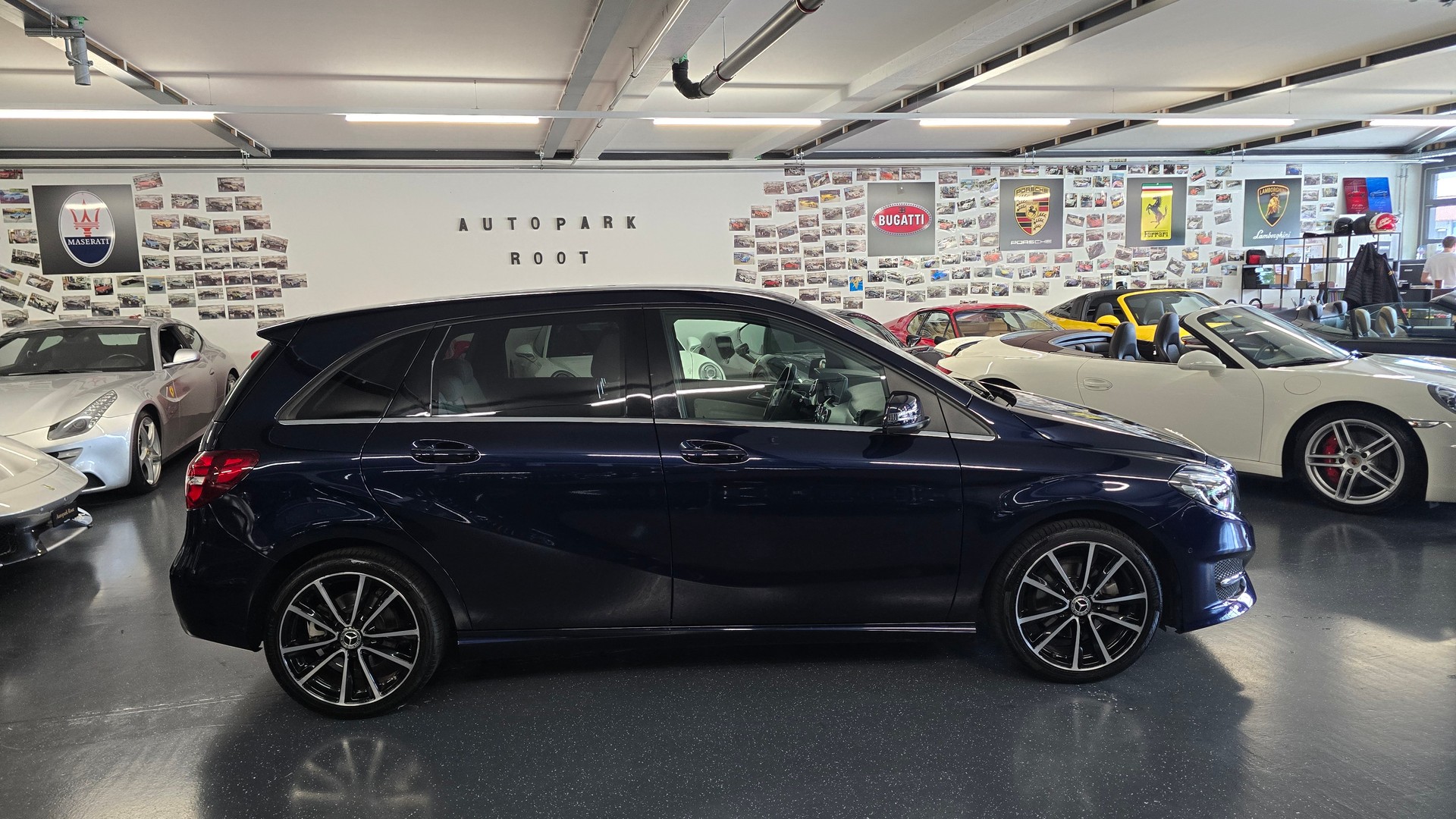 MERCEDES-BENZ B 220 CDI Swiss Star Edition Style 4Matic 7G-DCT-image-4