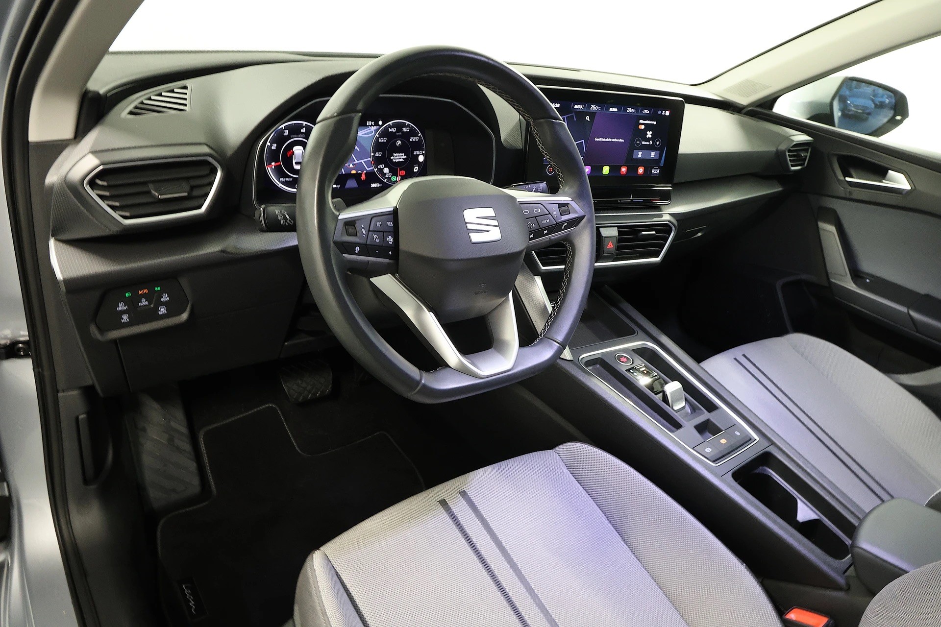 SEAT Leon ST 2.0 TDI EVO DSG Style-image-7