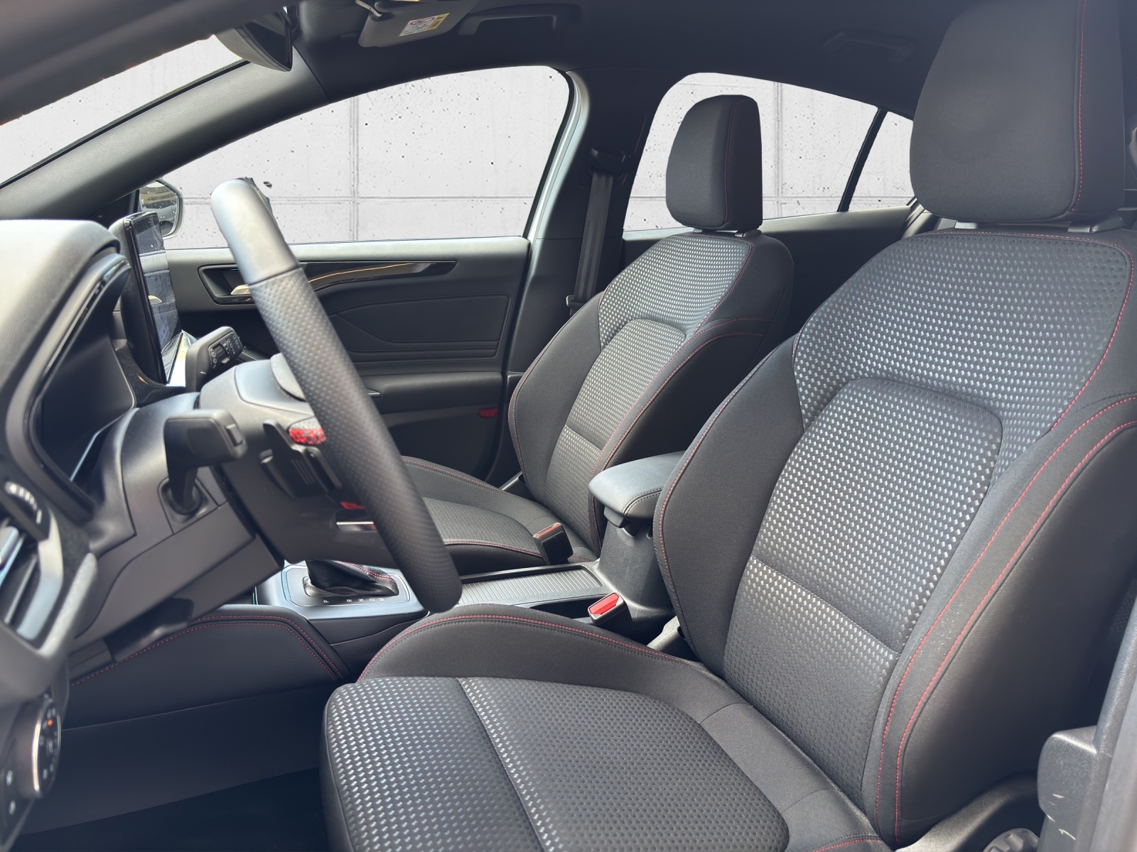 FORD Focus 1.0 MHEV ST-Line X Automat mit Rückfahrkamera, Head-Up Display & Side-Assist-image-26