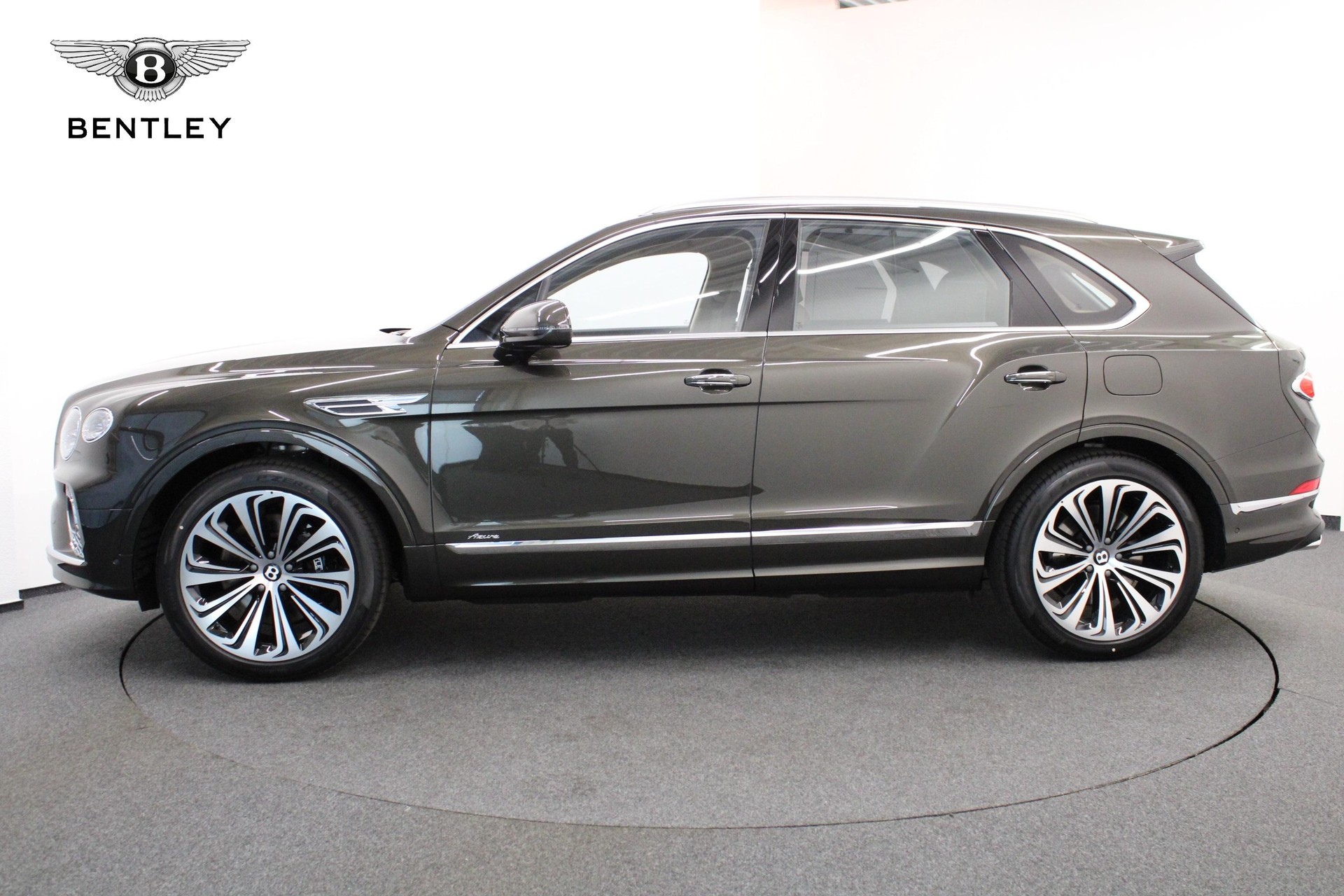 BENTLEY Bentayga 3.0 V6 Hybrid Azure-showroom-element-2