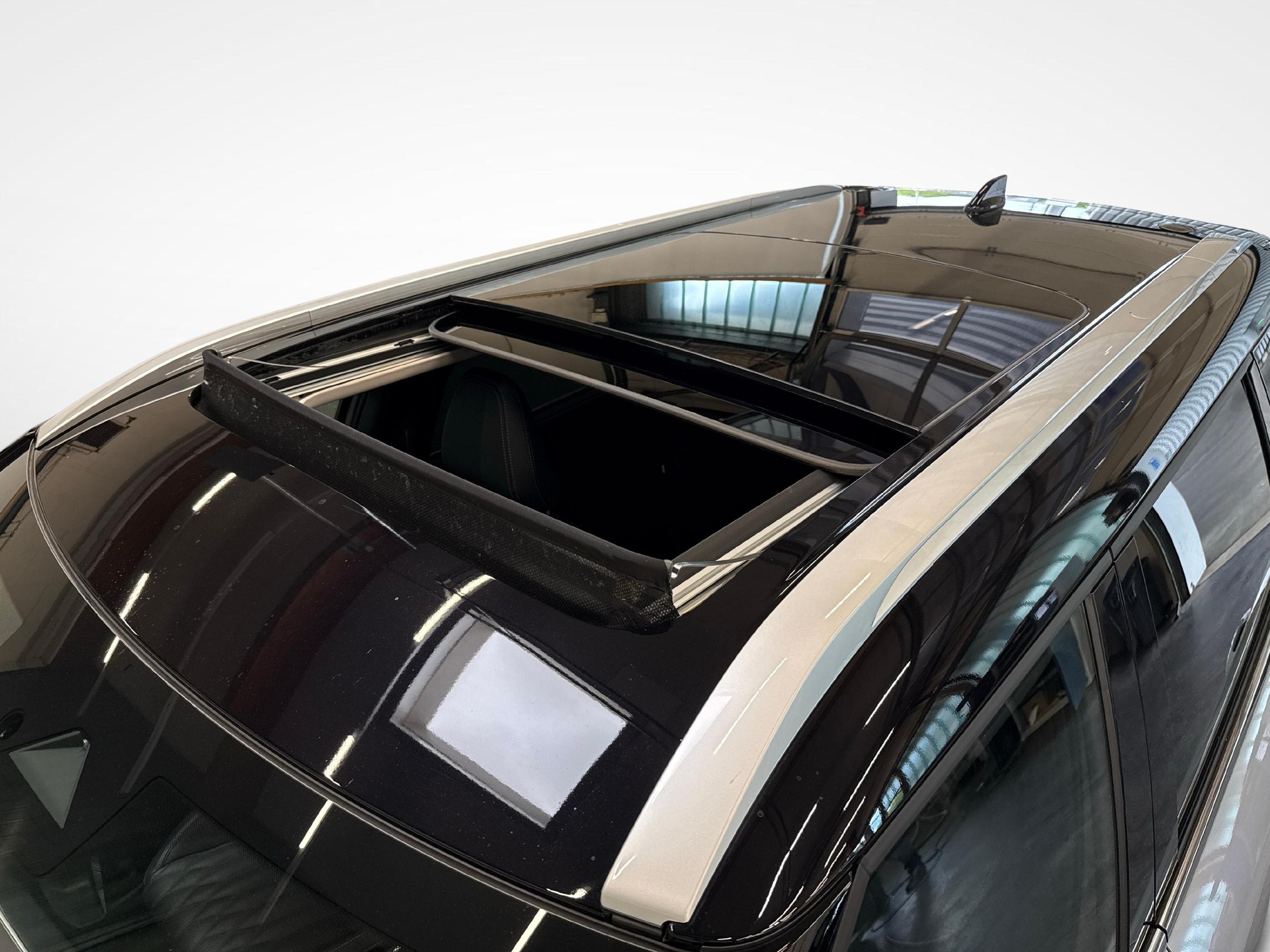 MITSUBISHI Outlander 2.4 PHEV Instyle 4x4-image-14