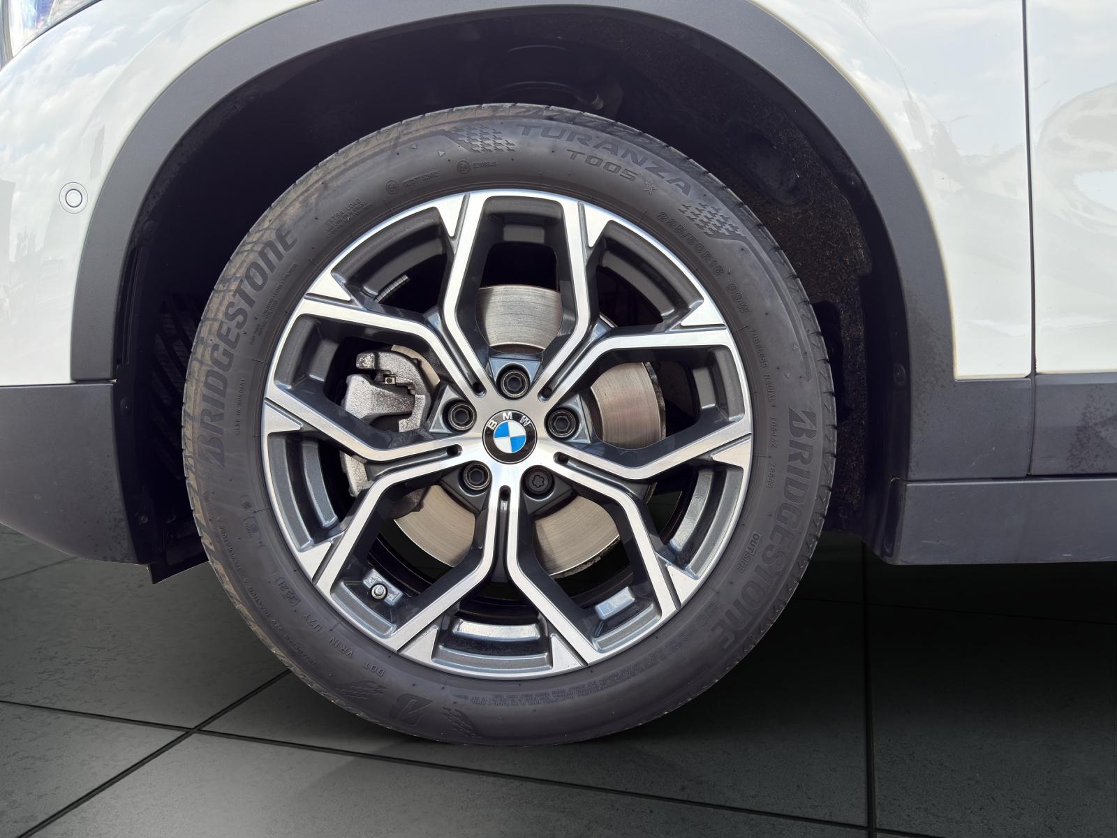 BMW X2 20i xDrive NAVIGATION PLUS-image-8