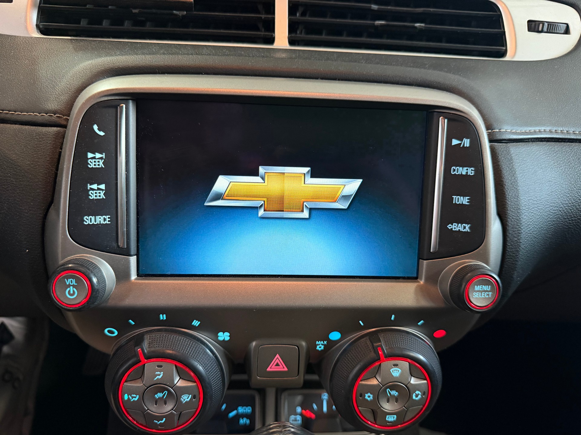 CHEVROLET Camaro 6.2 Coupé Automatic-image-17
