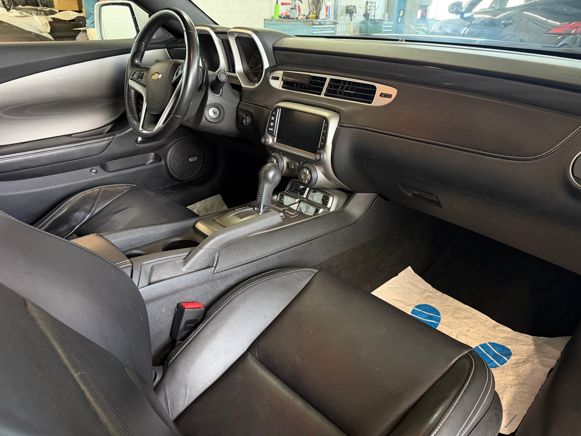 CHEVROLET Camaro 6.2 Coupé Automatic-image-8