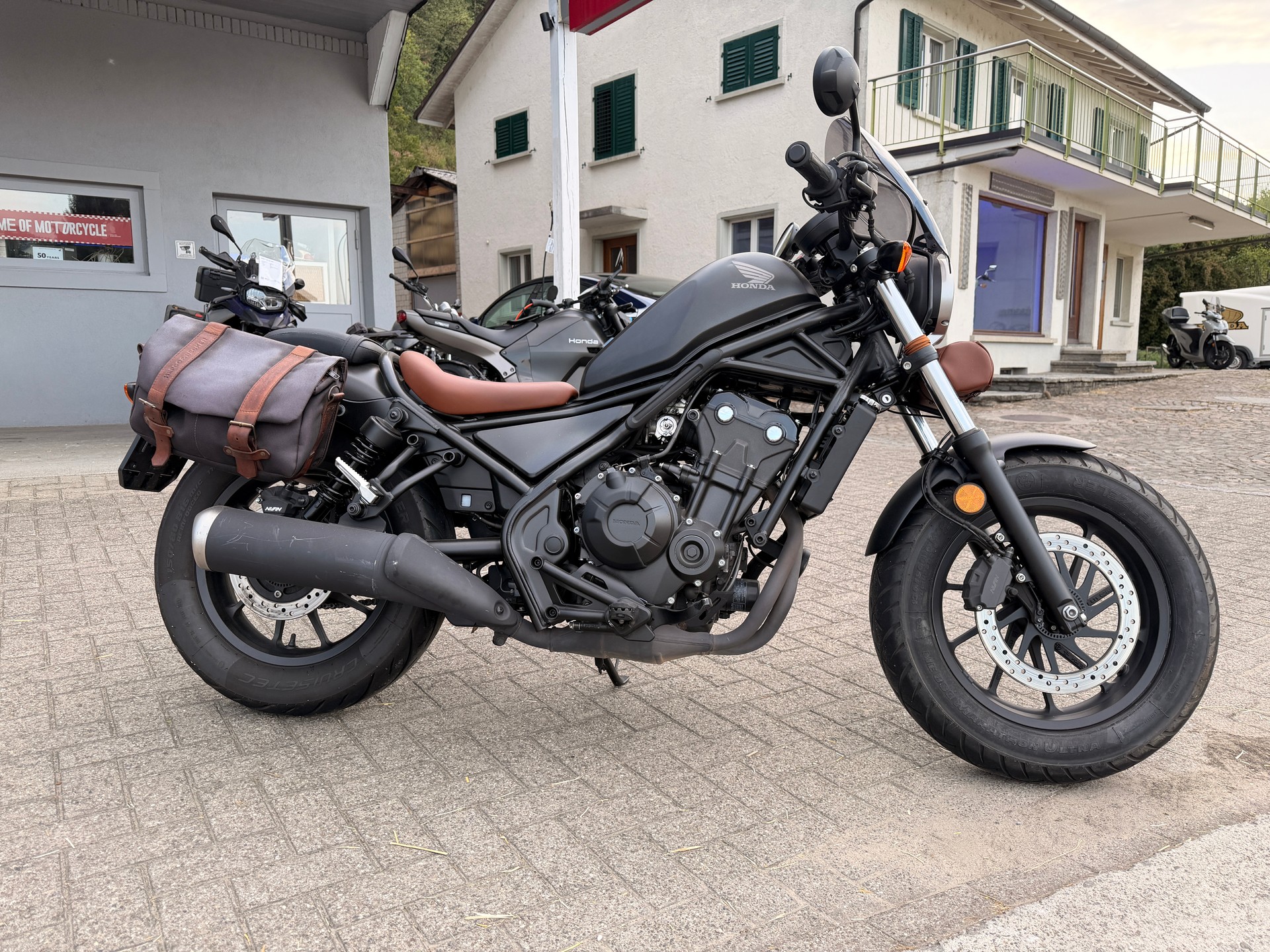 HONDA CMX500 Rebel ABS-image-0