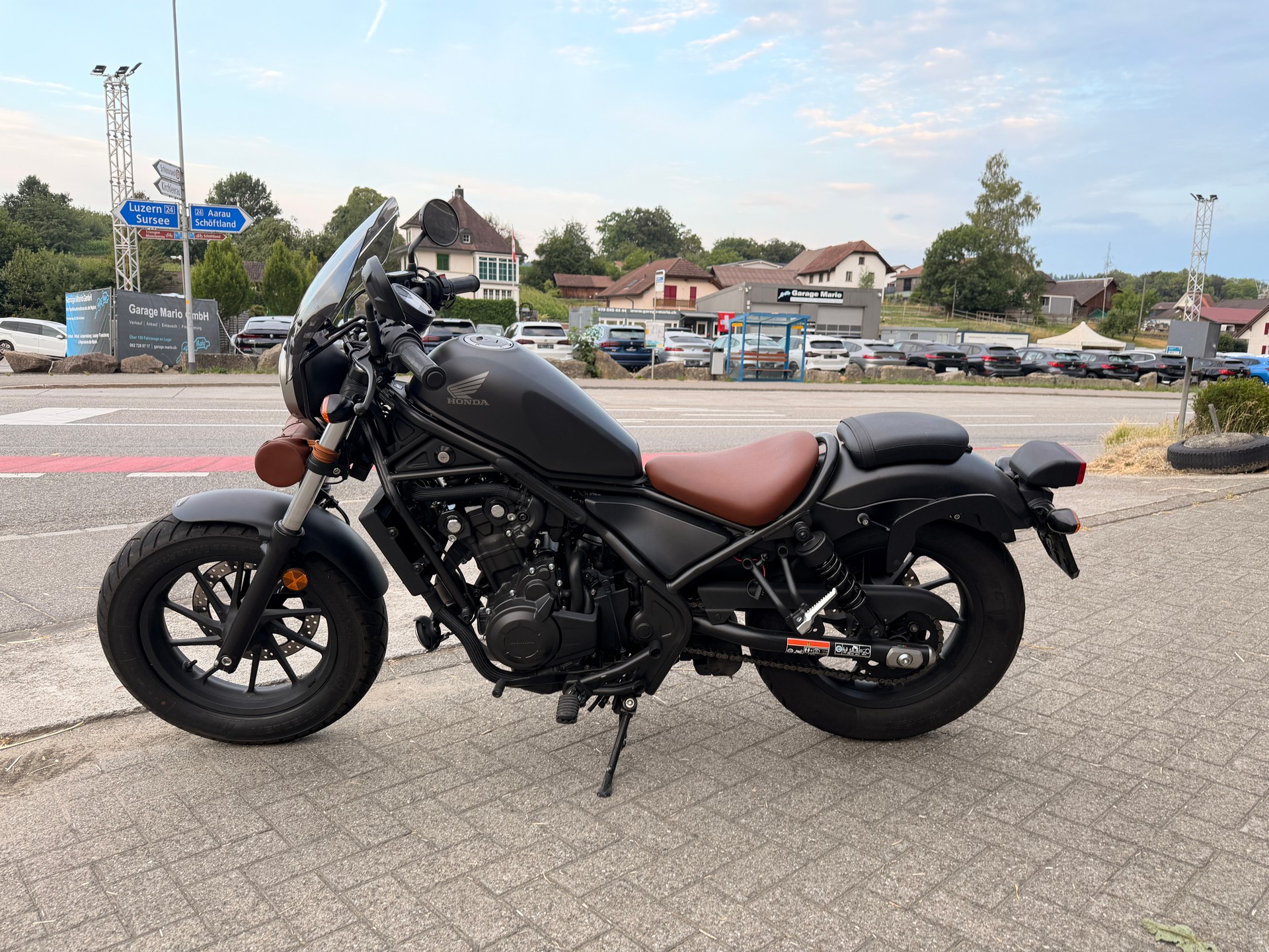 HONDA CMX500 Rebel ABS-image-1