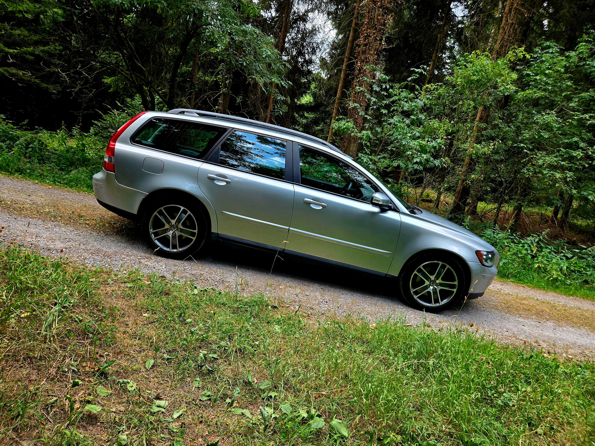 VOLVO V50 2.4 Summum-image-11