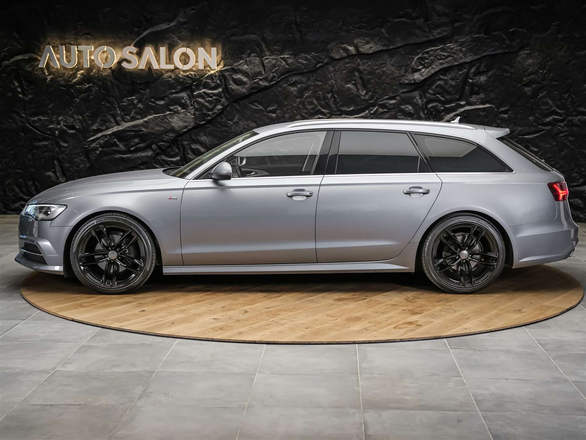 AUDI A6 Avant 2.0 TDI S-tronic *Leder Milano*4 Zonen Klimaautomatik*MMI Navigationssystem*-showroom-element-1