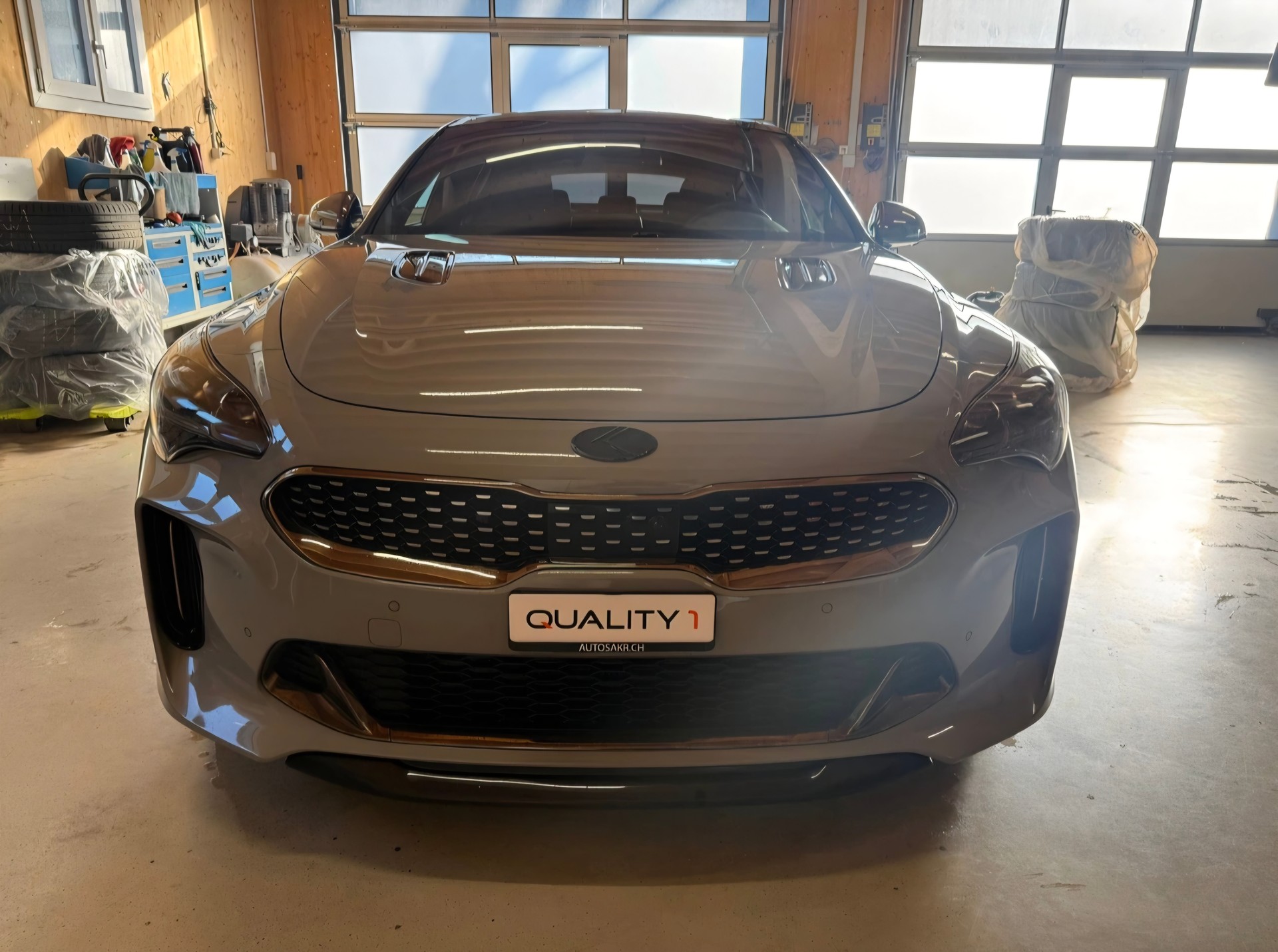 KIA Stinger 3.3 T-GDi GT Automat AWD-showroom-element-1