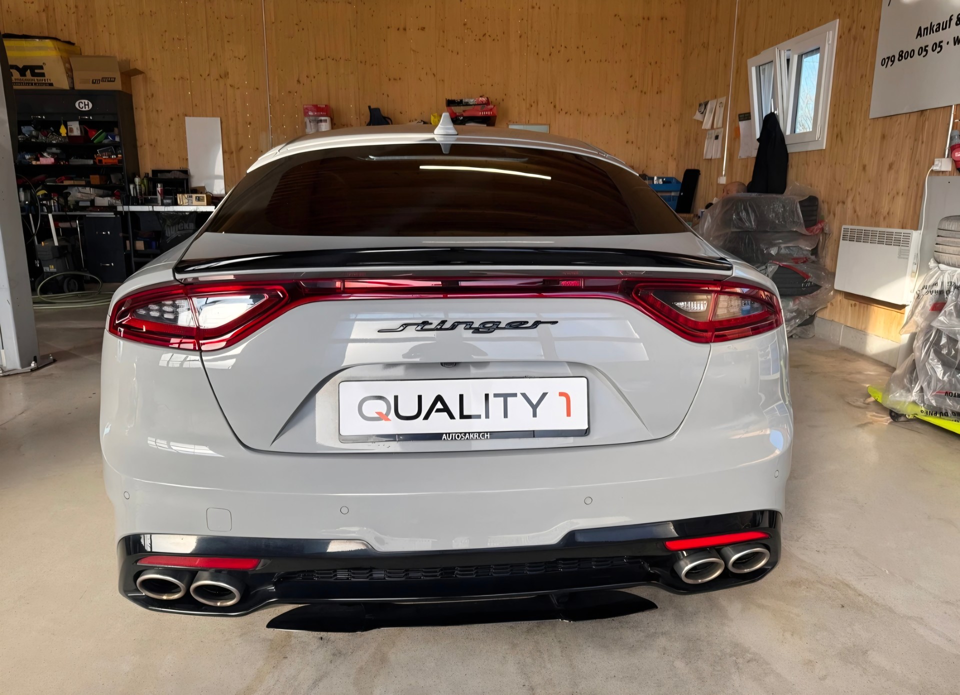 KIA Stinger 3.3 T-GDi GT Automat AWD-image-4