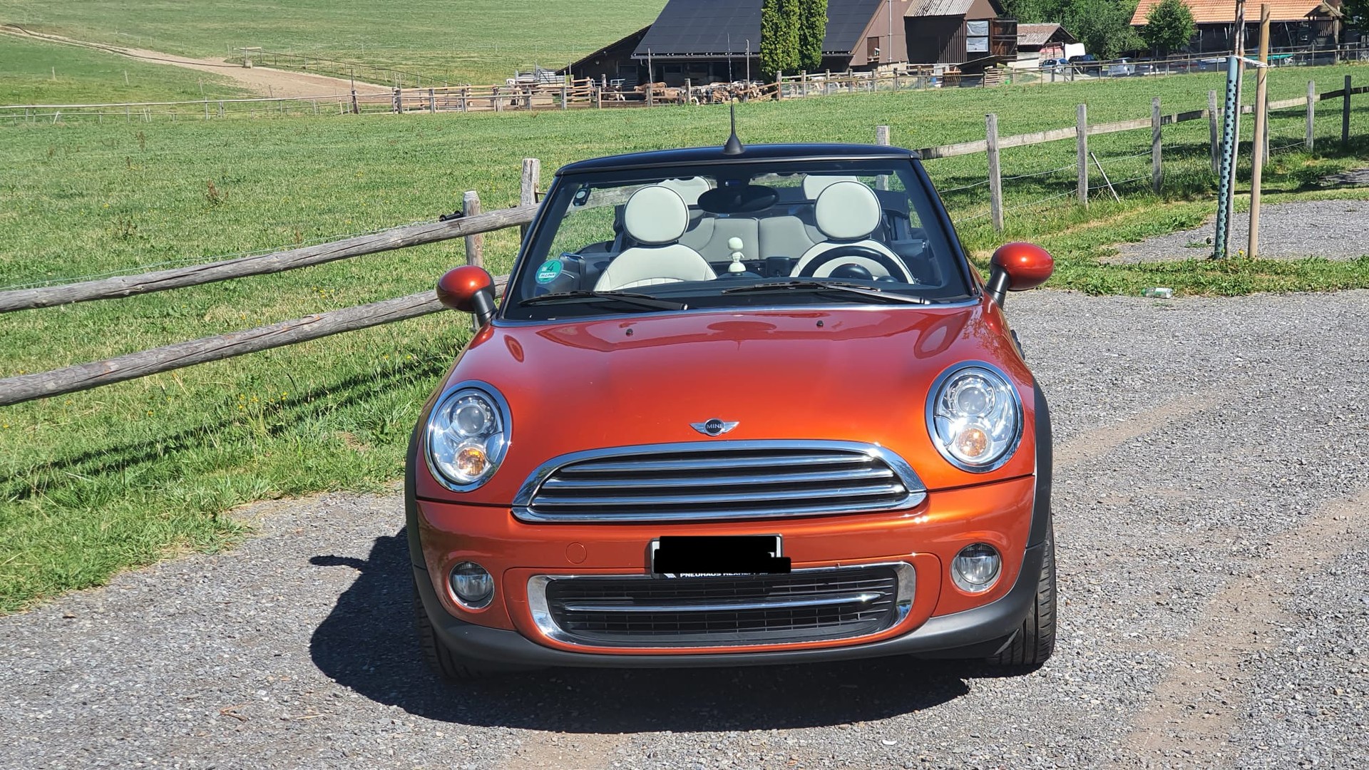 MINI 1.6i Cooper-image-7