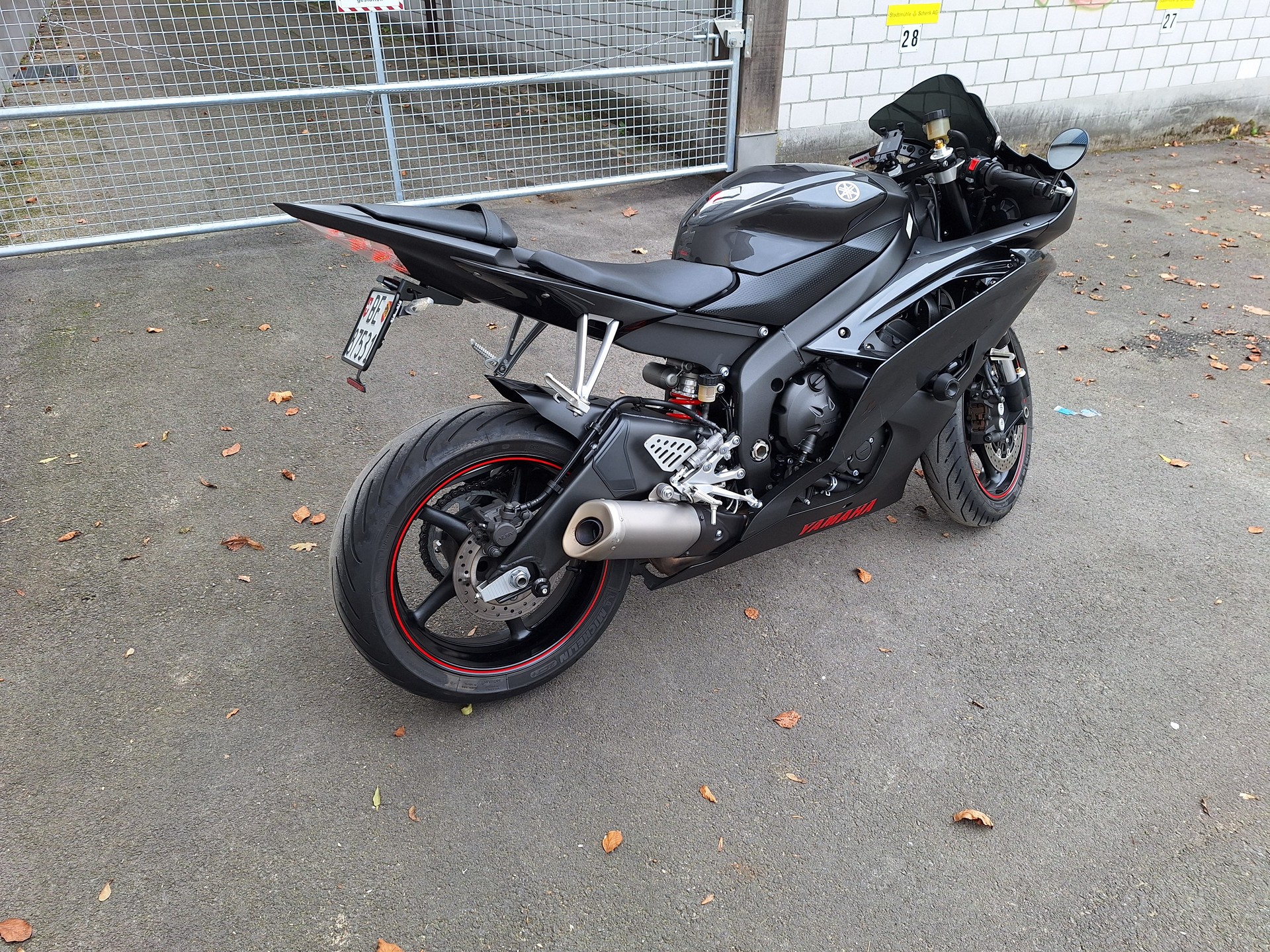 YAMAHA YZF-R6-image-5