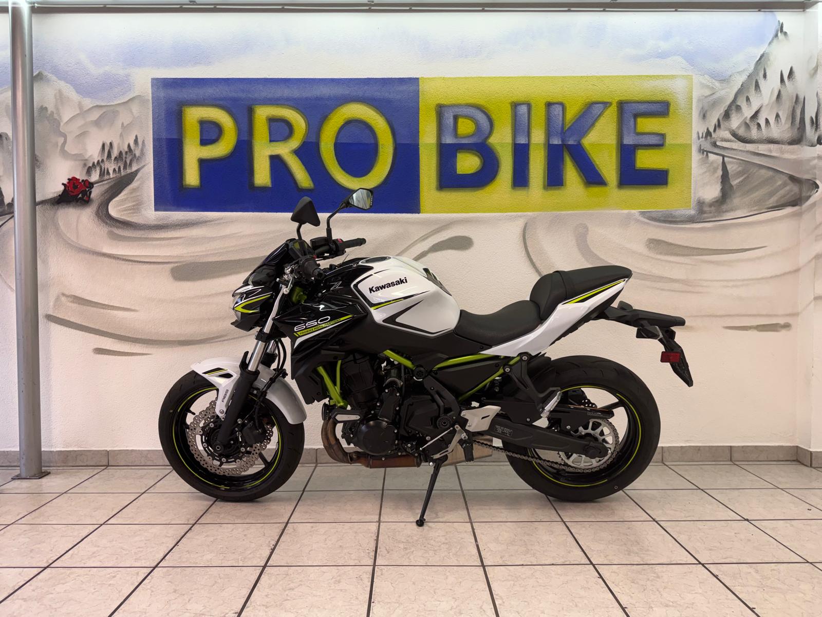 KAWASAKI Z 650 (35kW)-image-4