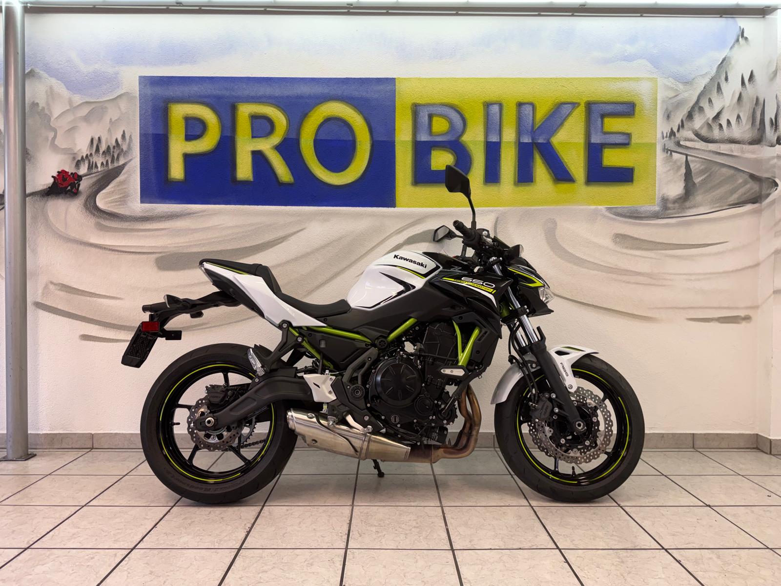 KAWASAKI Z 650 (35kW)-image-1